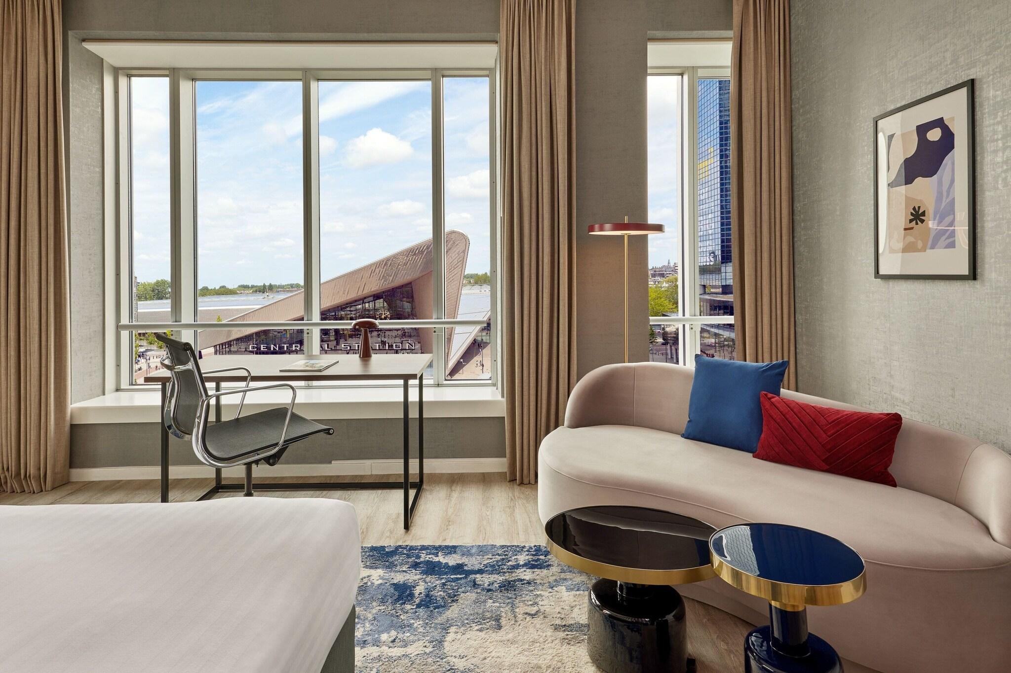 Junior Suite with Double Bed