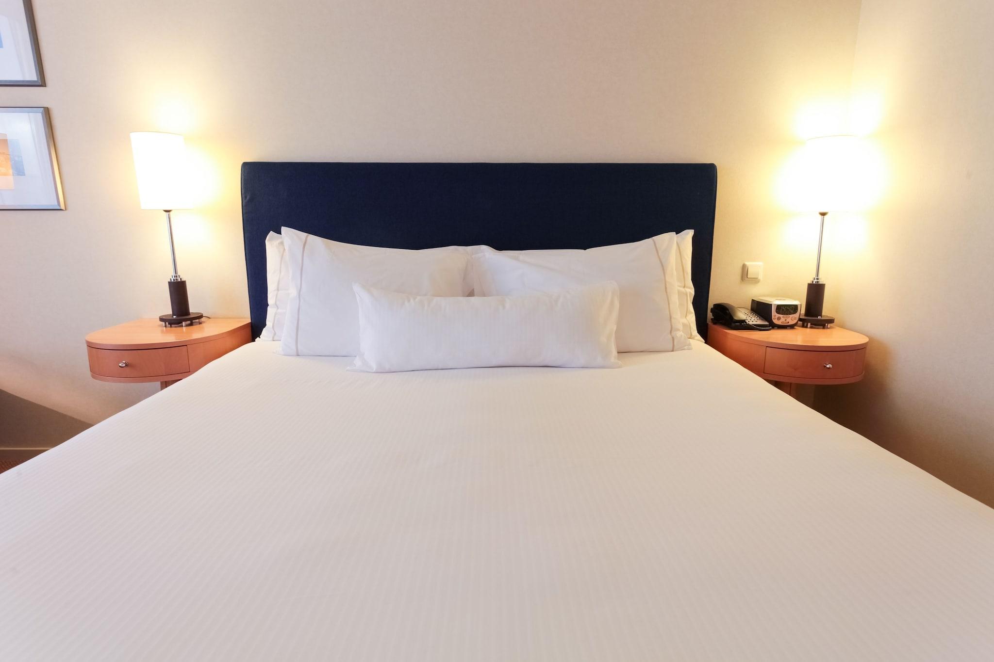 Double Superior King Bed