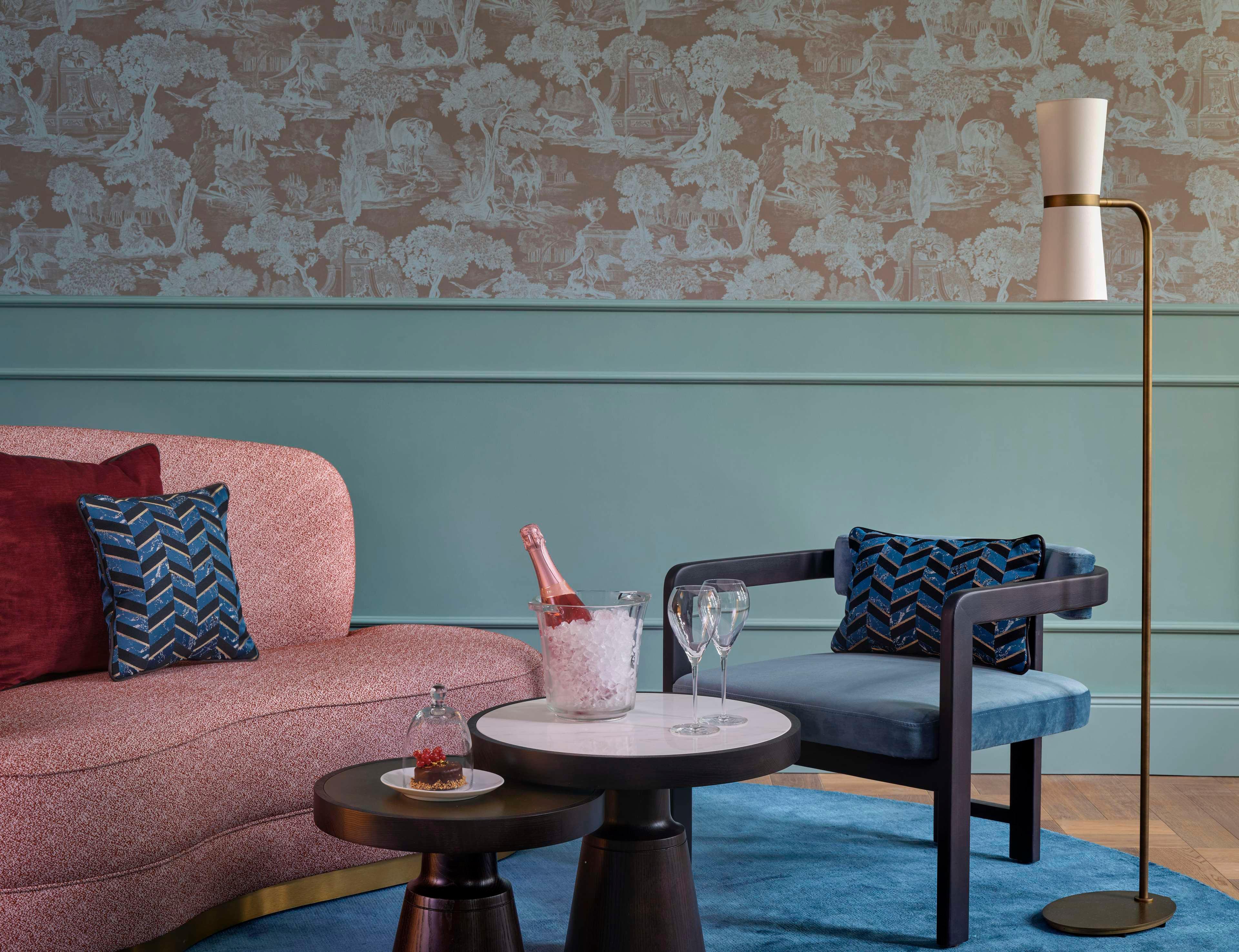 Junior Suite with Views