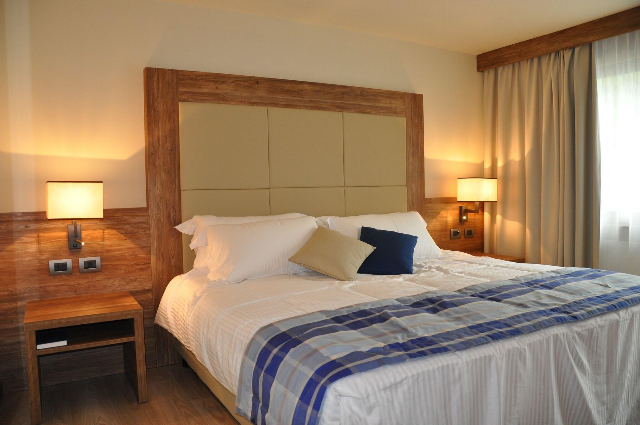 Double or Twin Standard