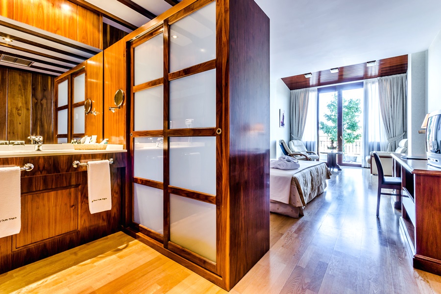 Junior Suite Standard