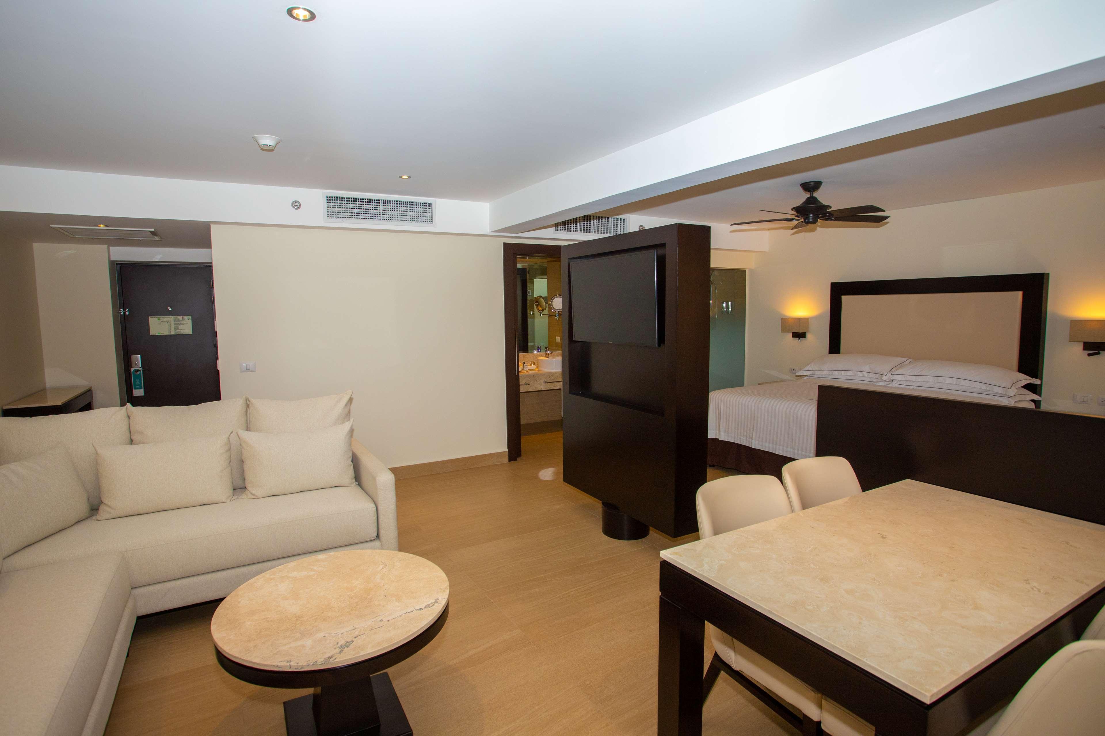 Junior Suite Standard