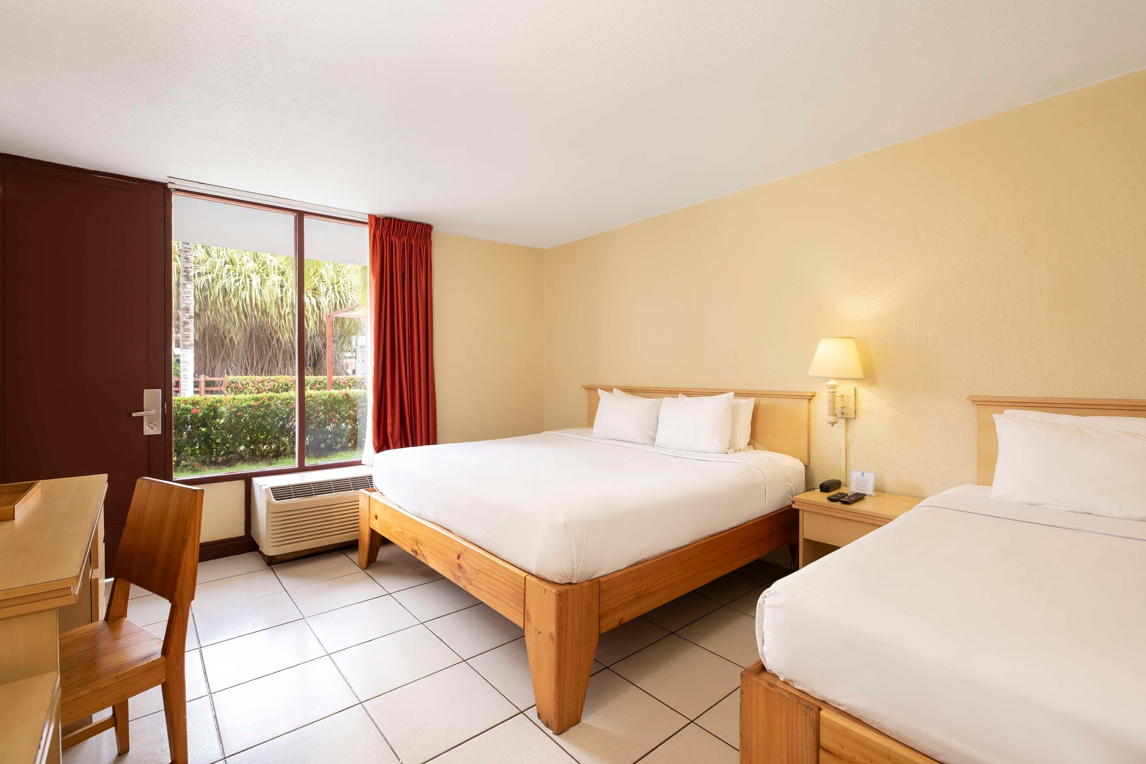 Room Garden View King Bed