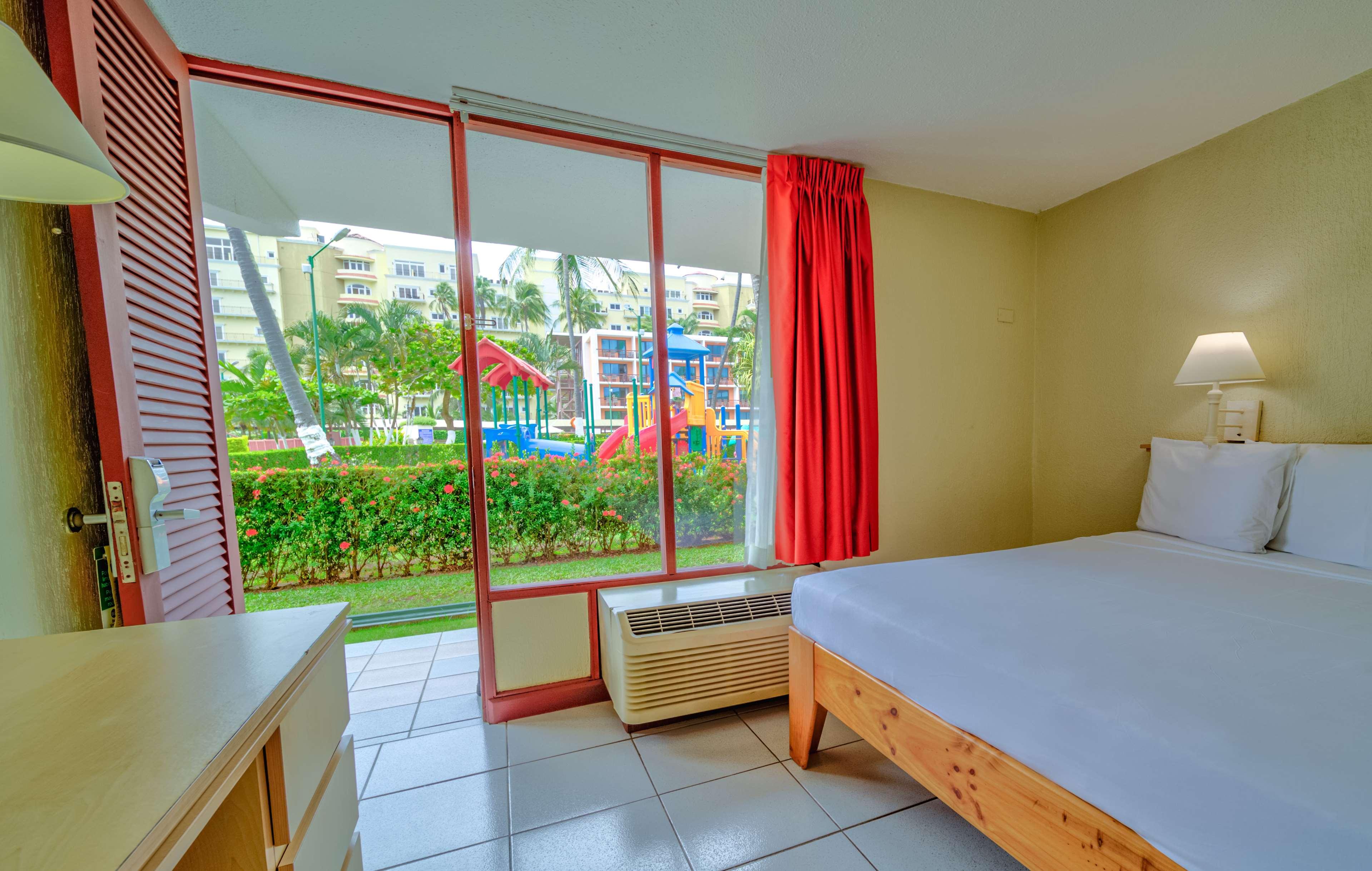 Room Garden View King Bed