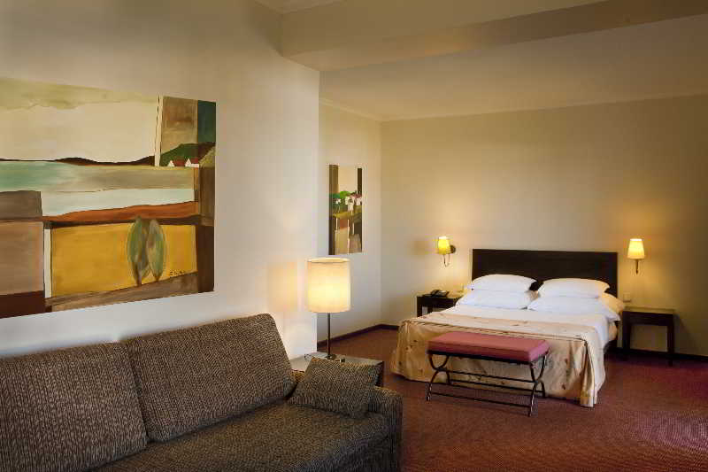 Double or Twin Capacity 3