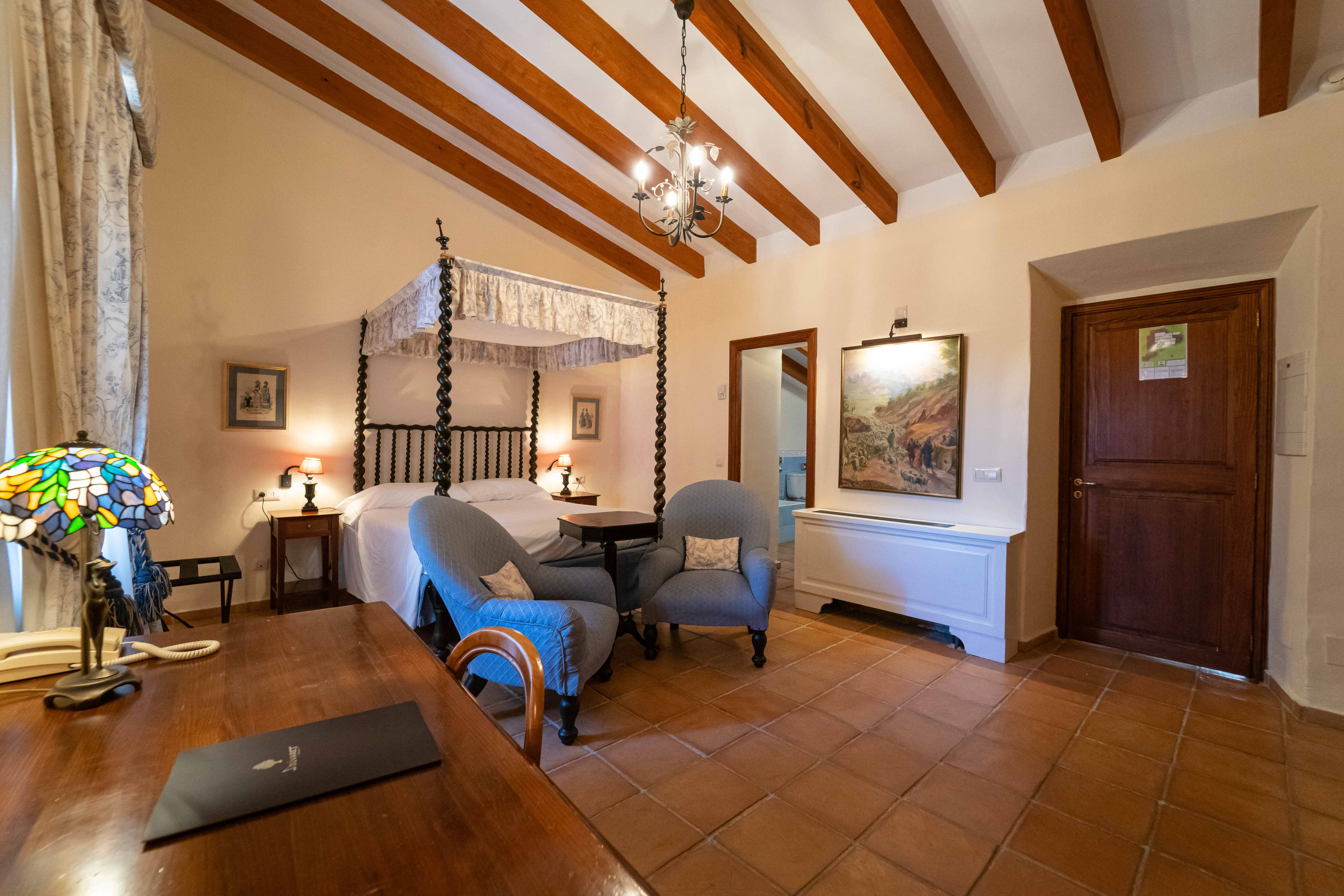 Double or Twin Superior