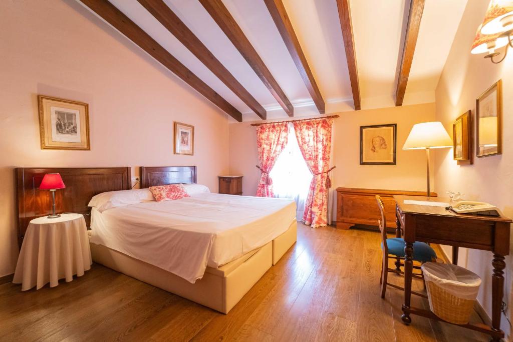 Double or Twin with Terrace