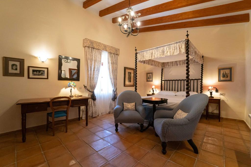 Double or Twin Superior