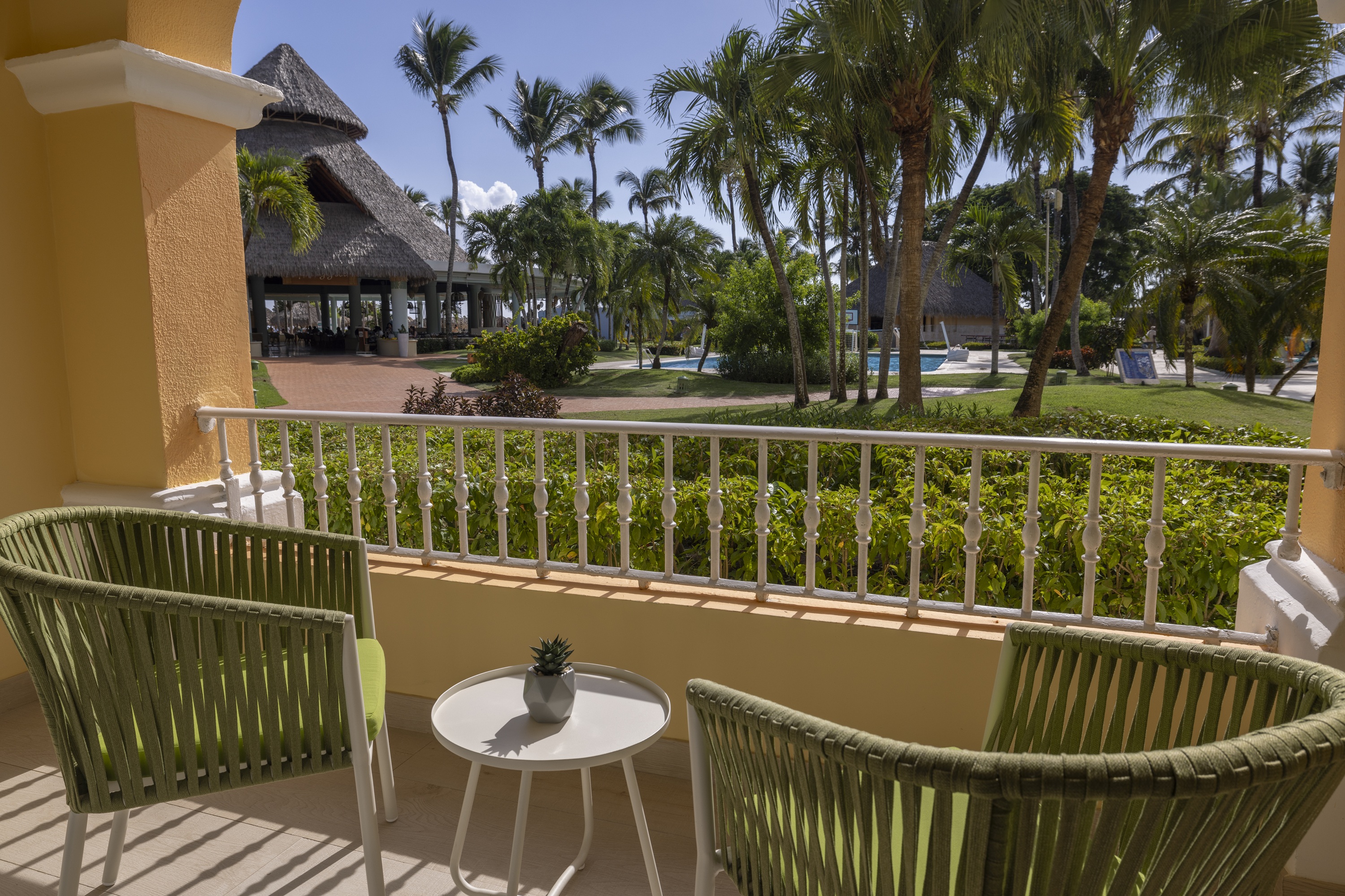 Junior Suite Pool View