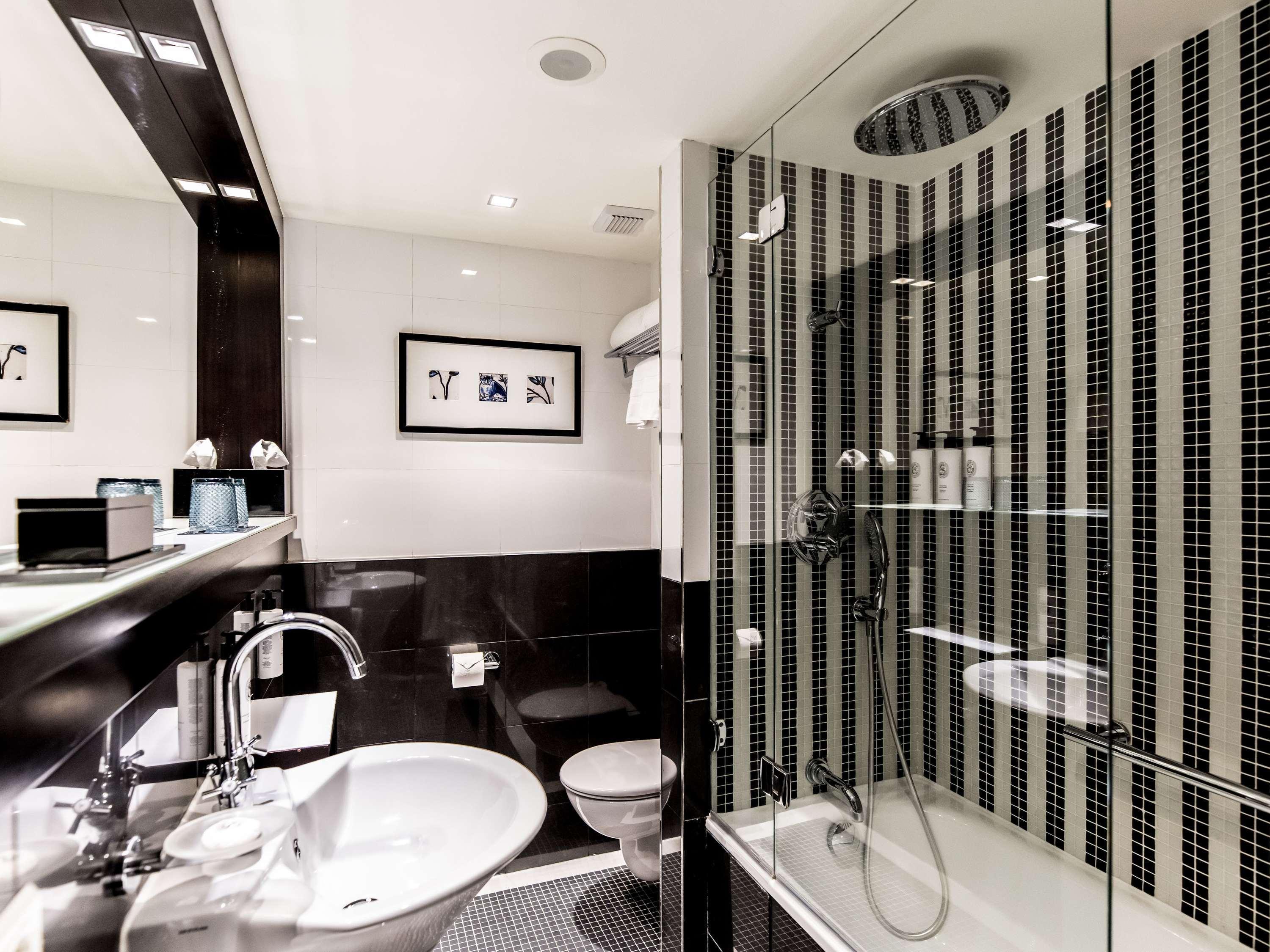 Double Superior King Bed