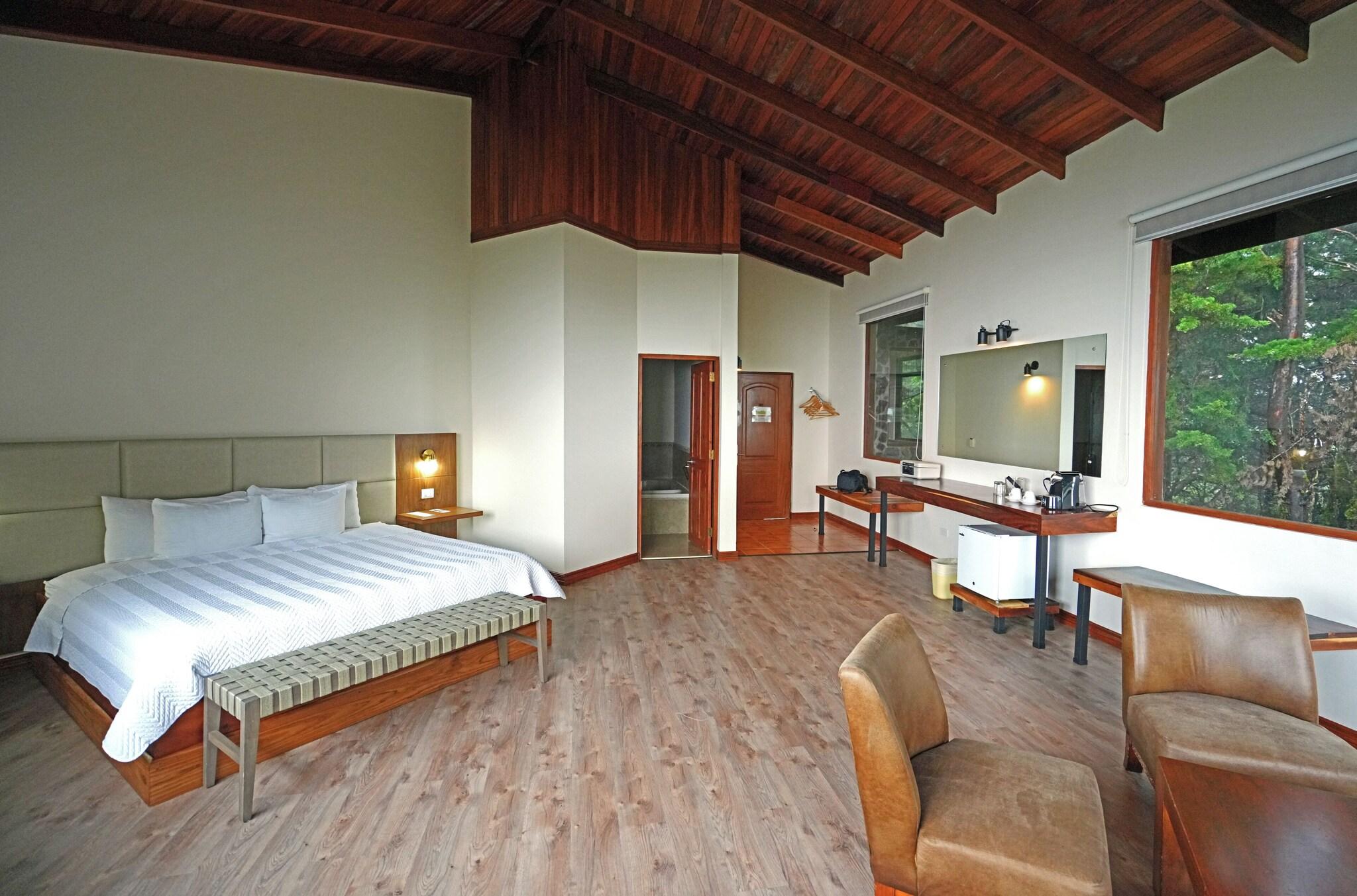 Junior Suite King Size Bed