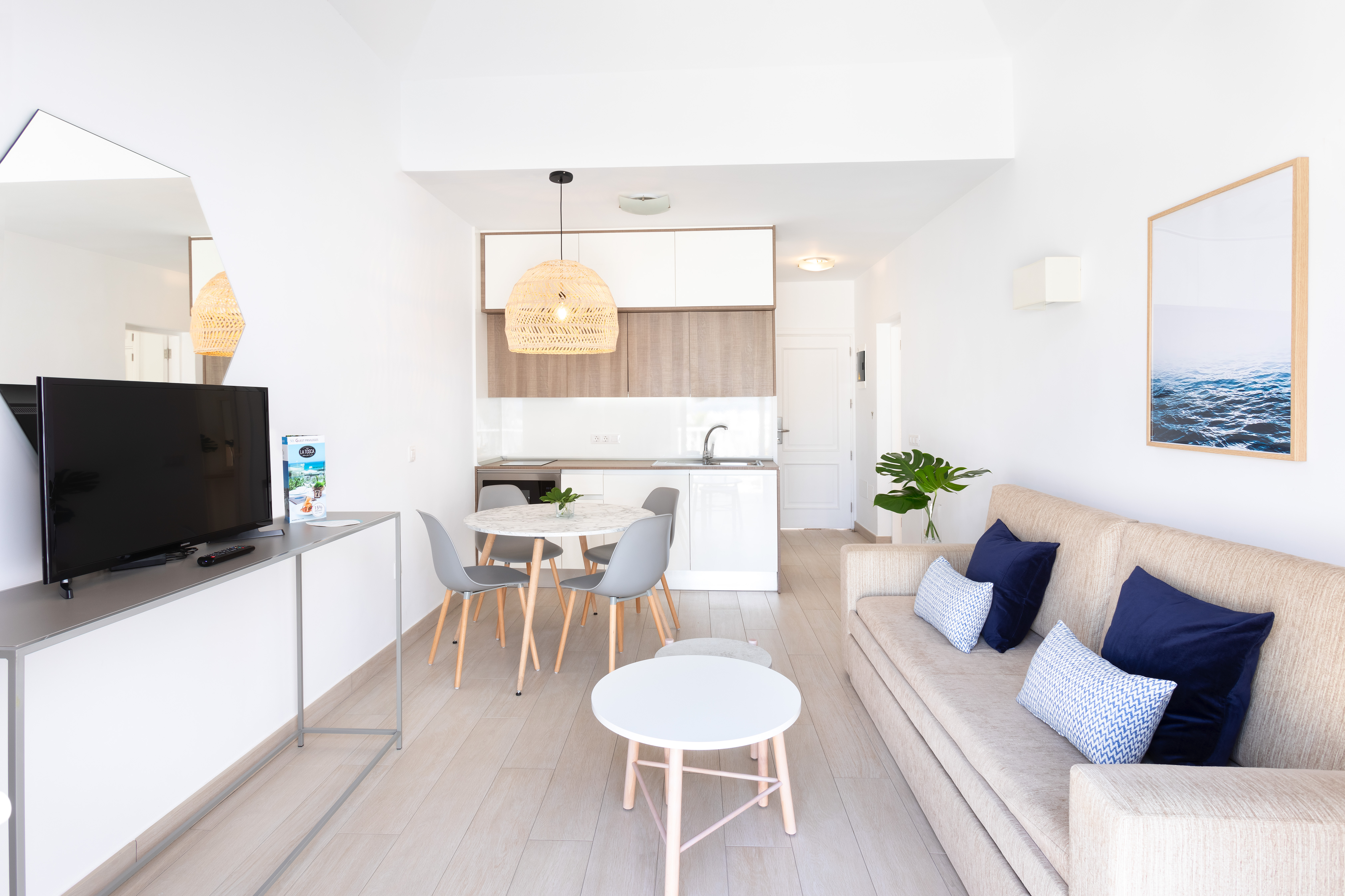 Apartment Capacity 3