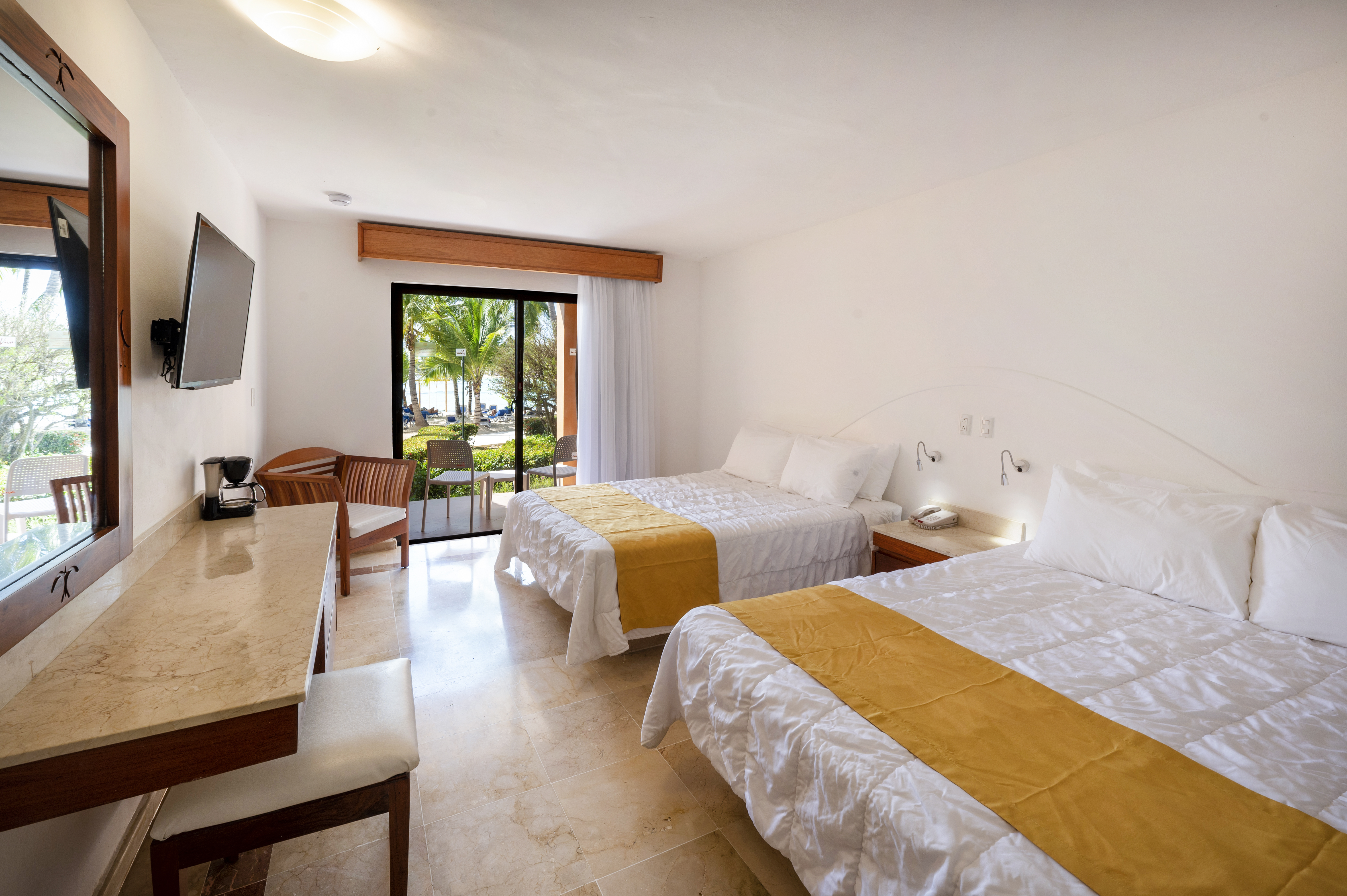 Room Accessible-two Queen Beds