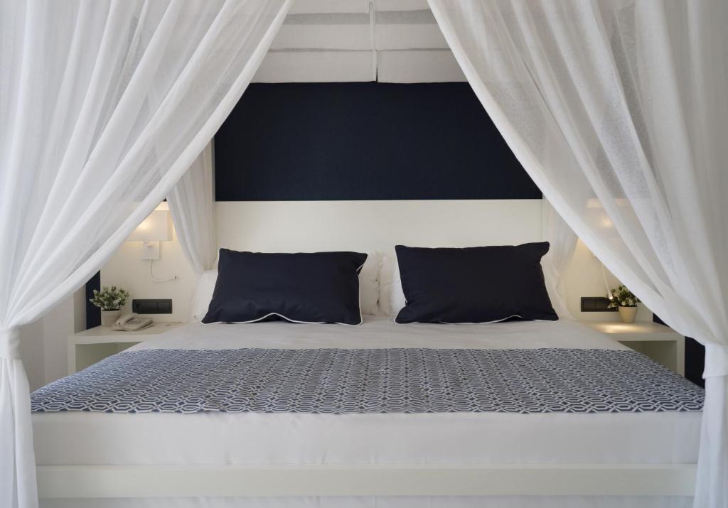 Double or Twin Sea View Honeymoon