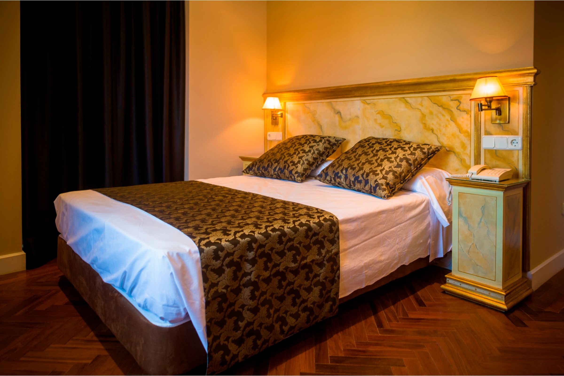 Double or Twin Standard