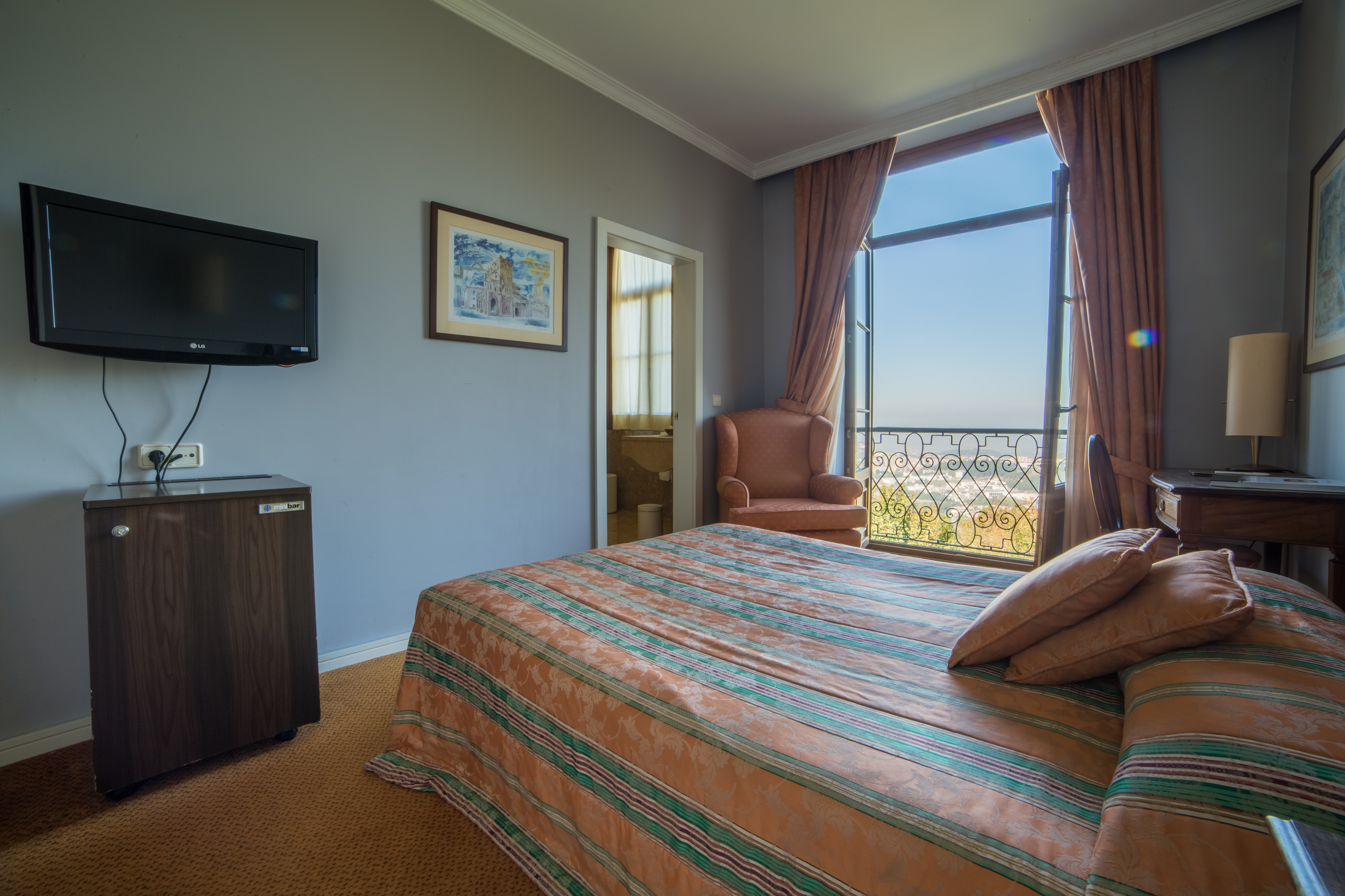 Double or Twin Capacity 3