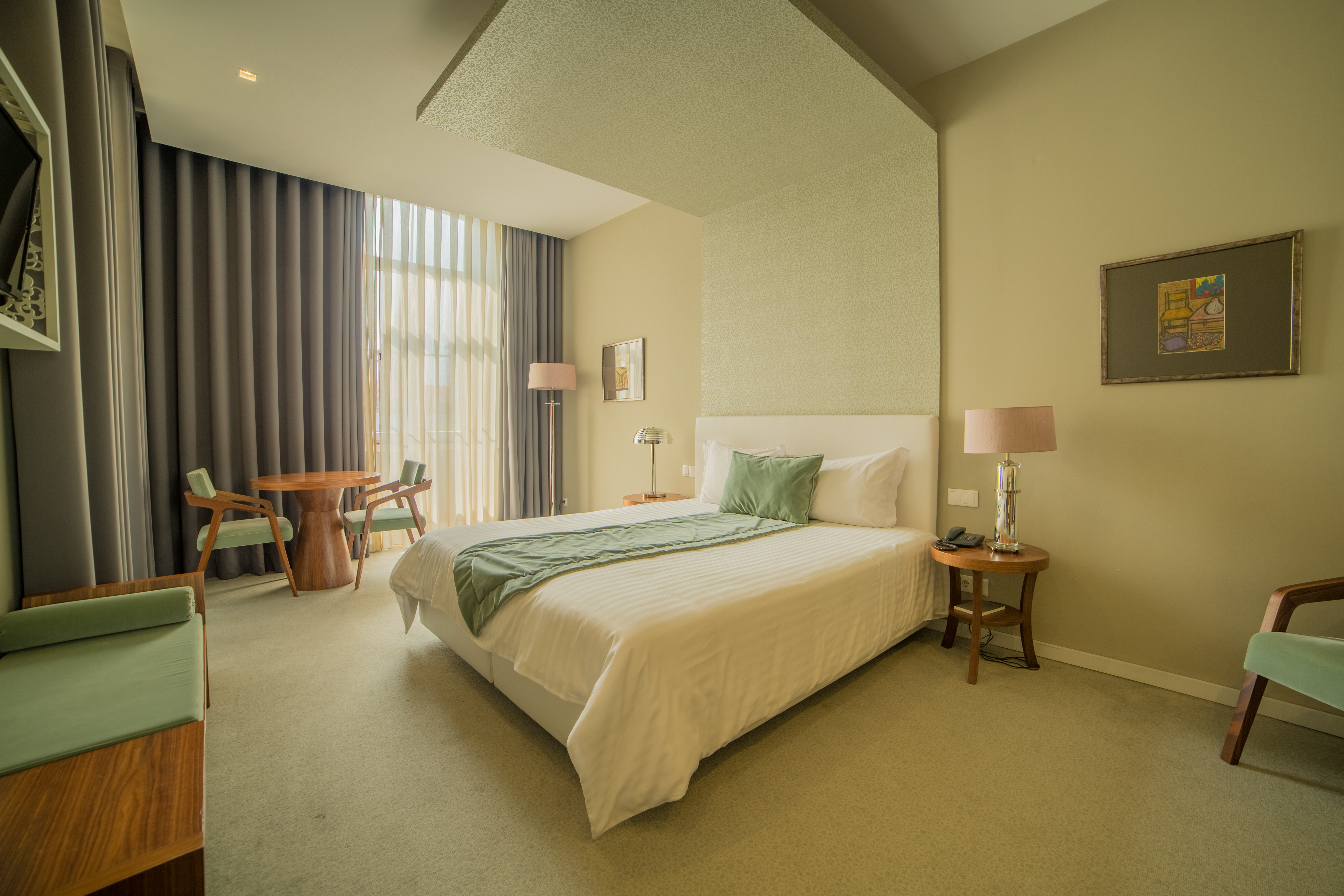 Double or Twin Standard