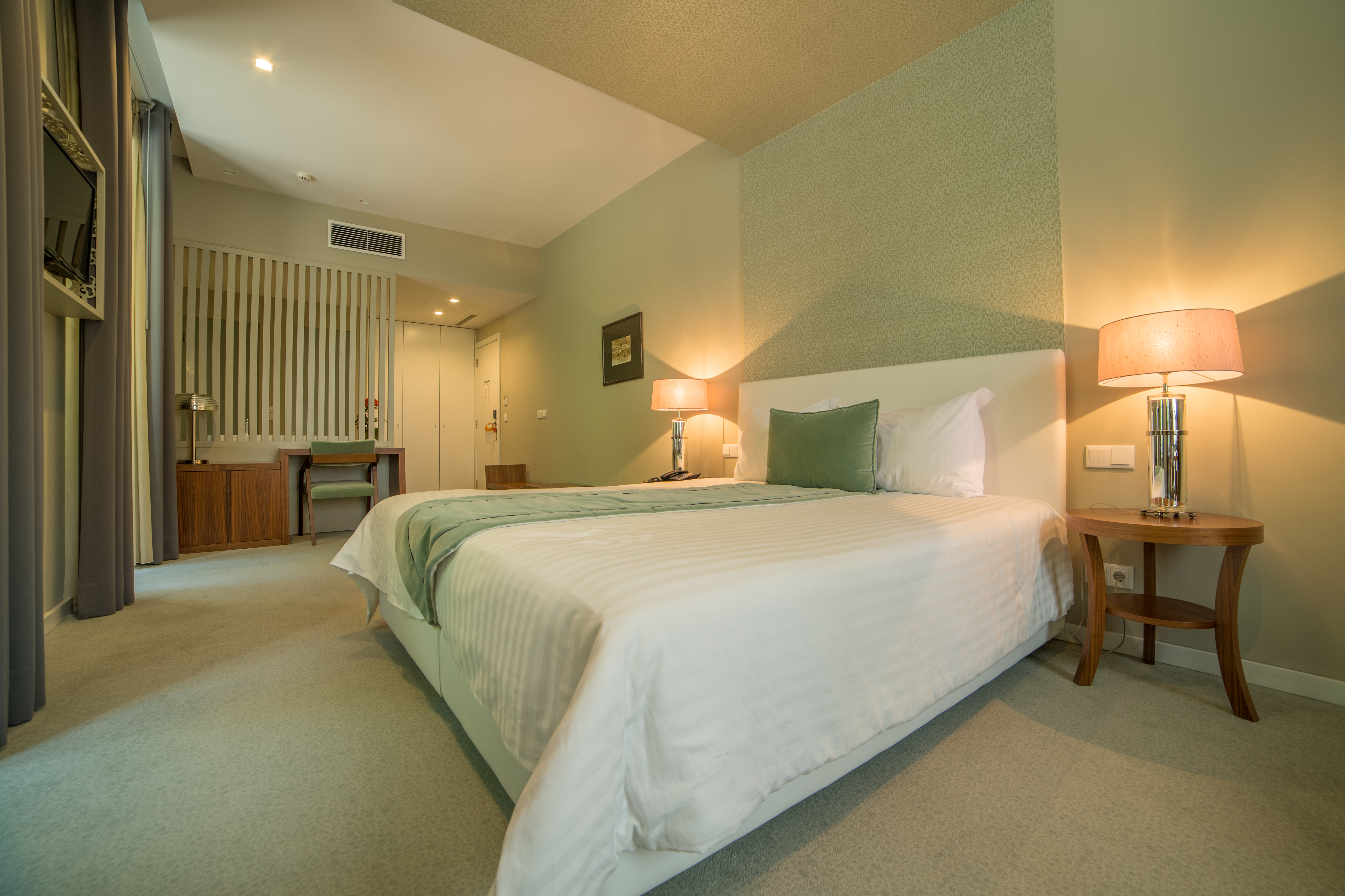 Double or Twin Capacity 3