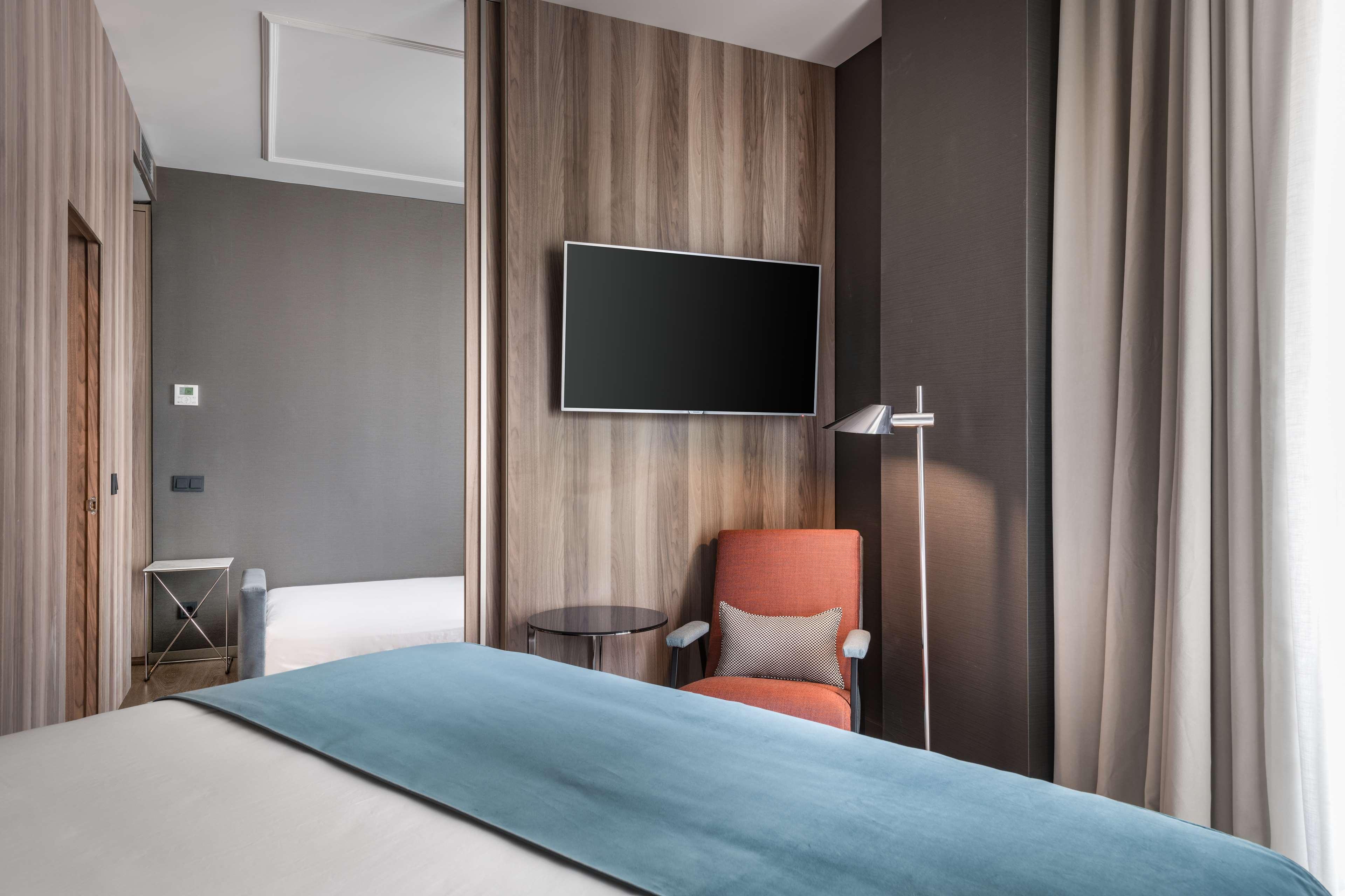 Junior Suite with Views