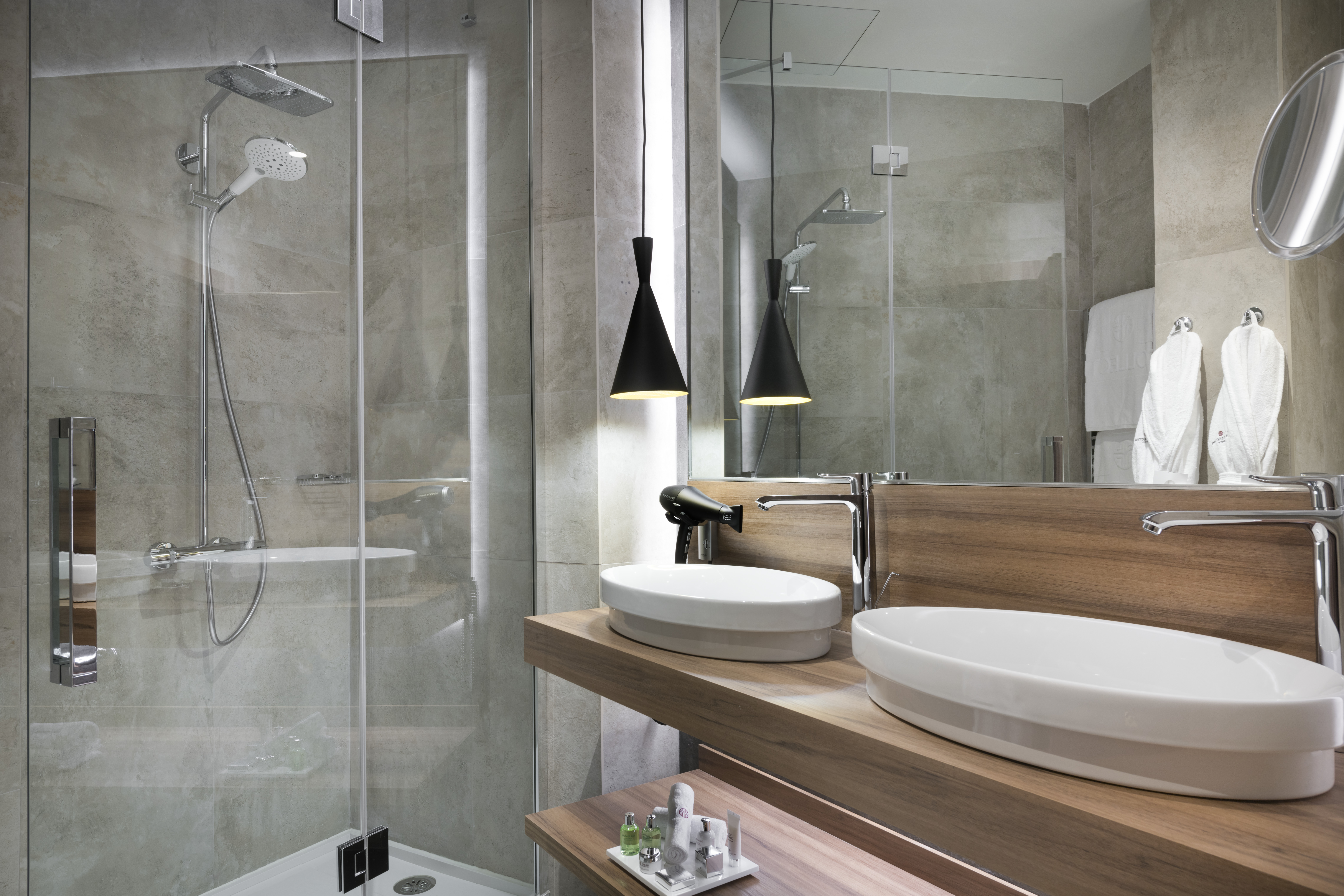 Junior Suite with Views