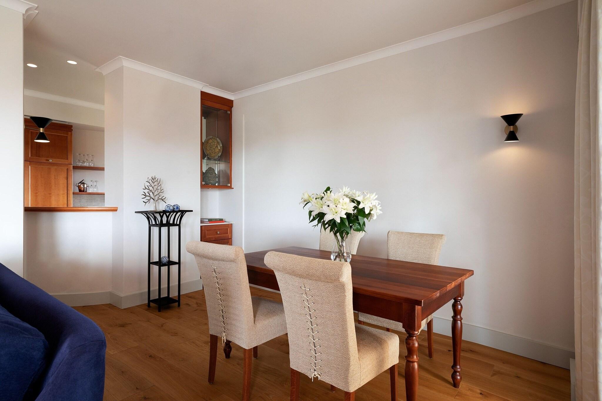 Apartment King Bed One Bedroom 