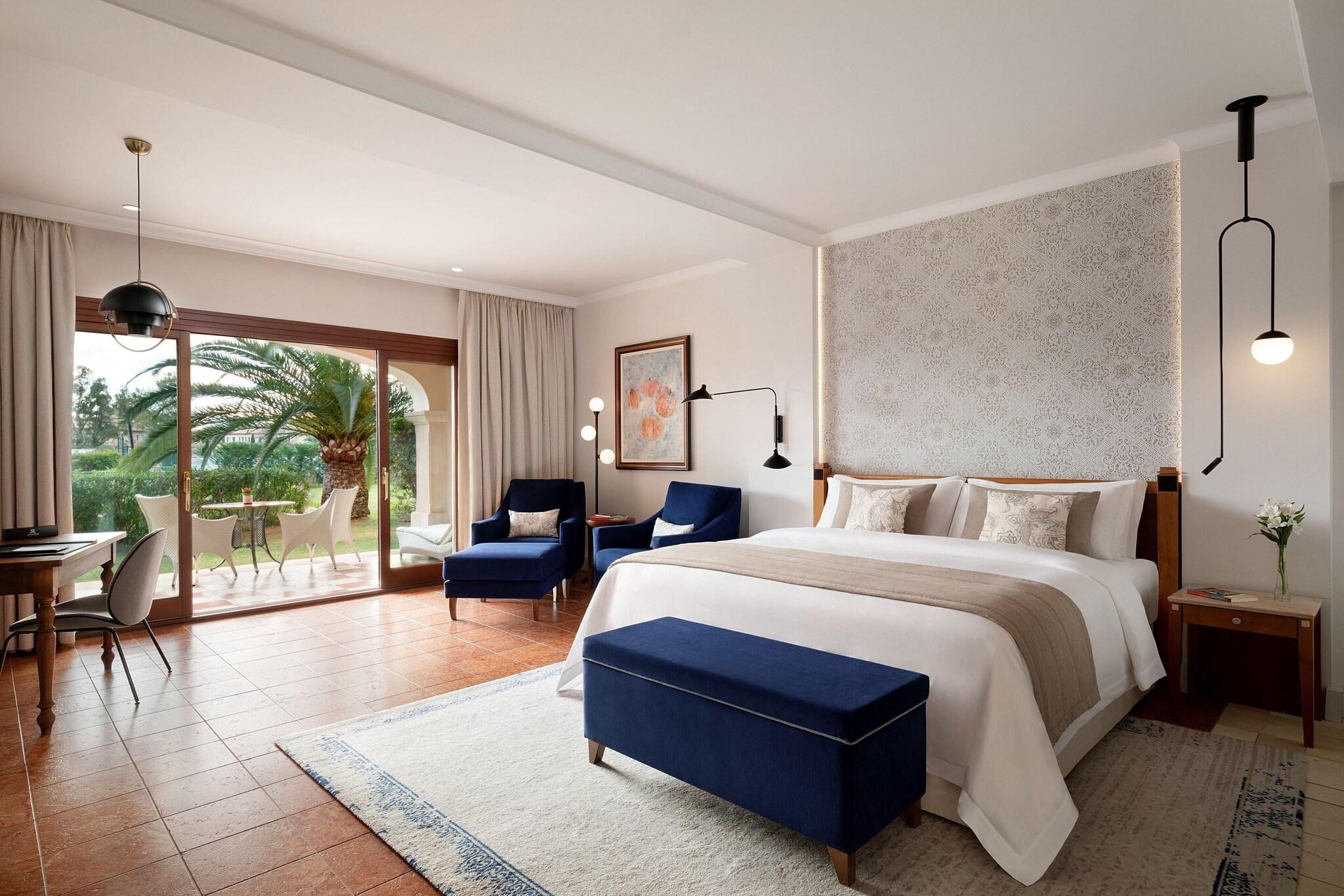 Junior Suite King Size Bed