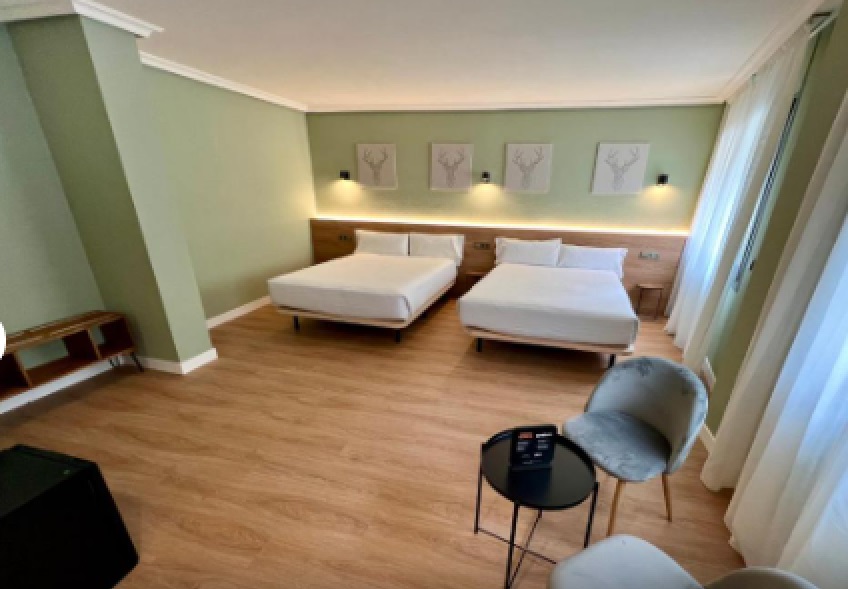 Quadruple Capacity 4