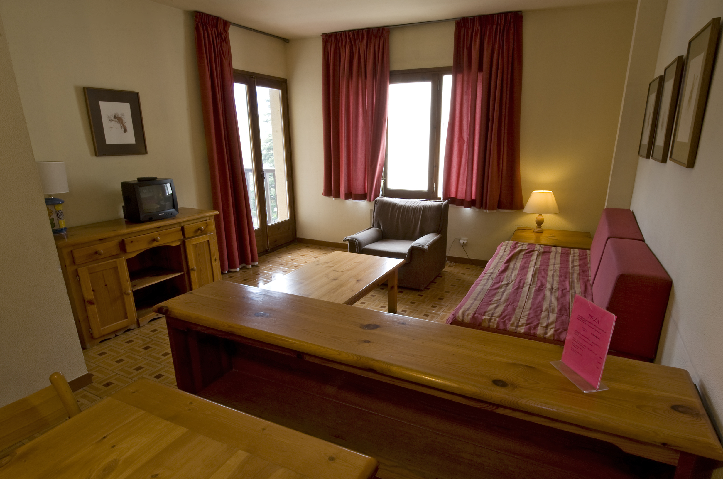 Apartment Capacity 4