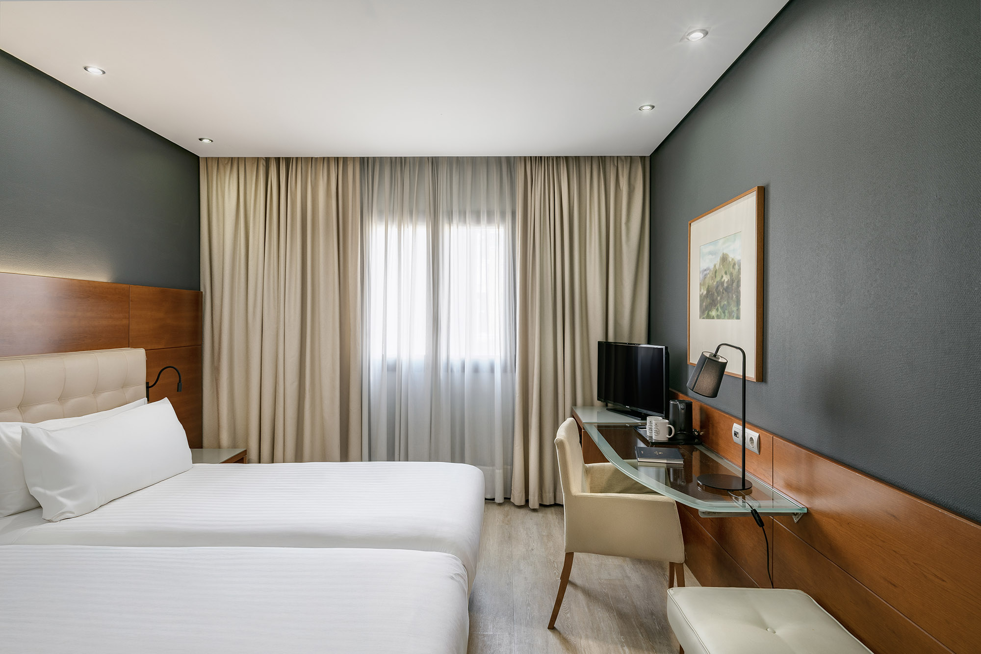 Double or Twin Deluxe