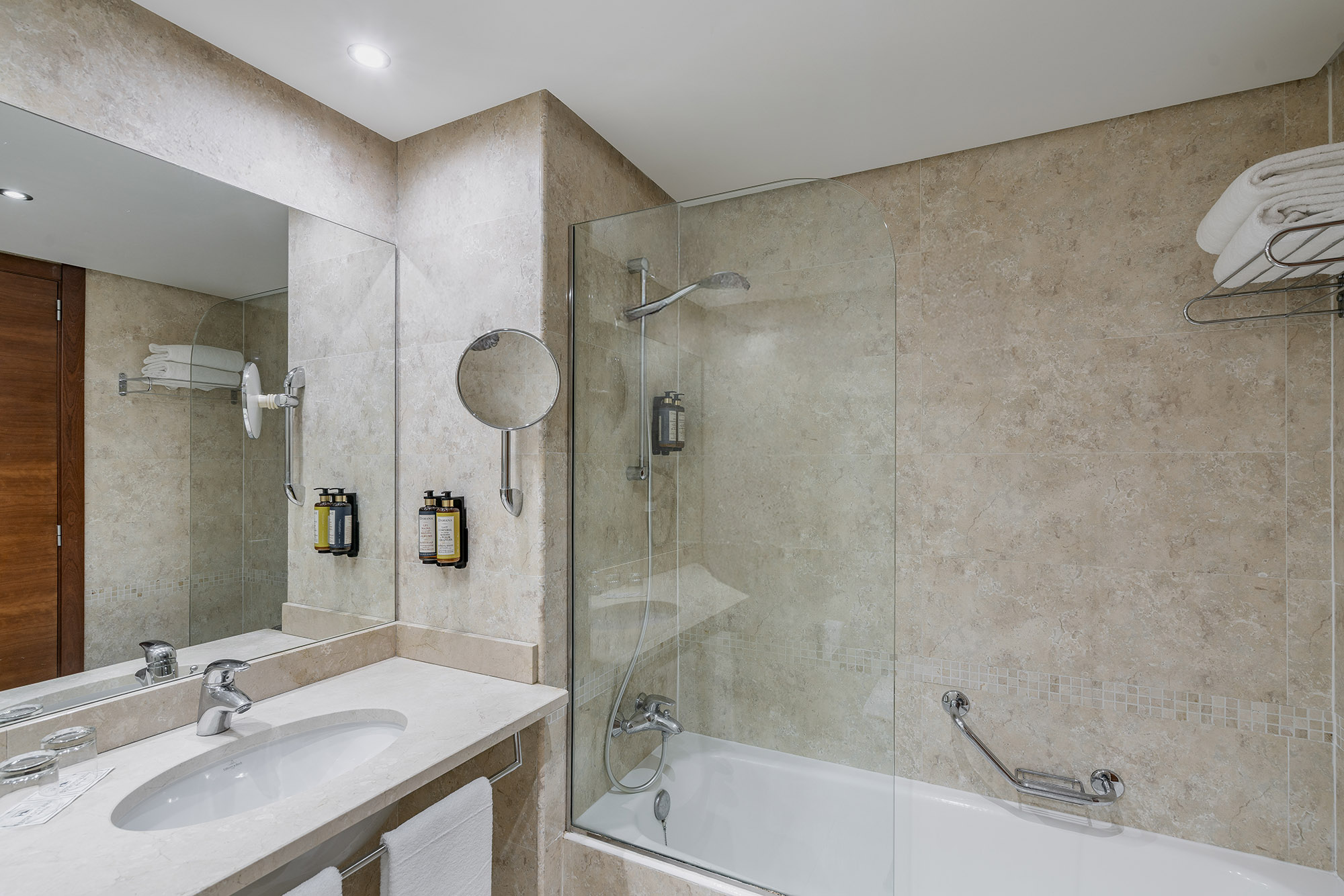 Double or Twin Deluxe Sea View