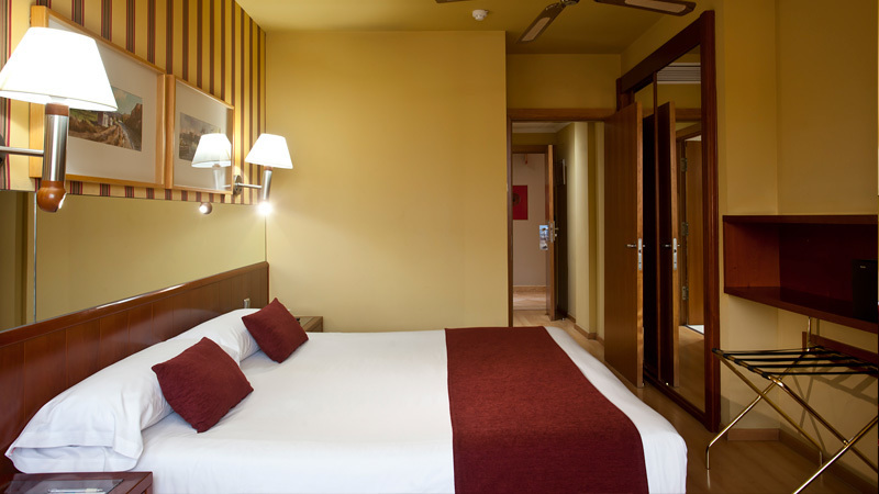 Double King Size Bed