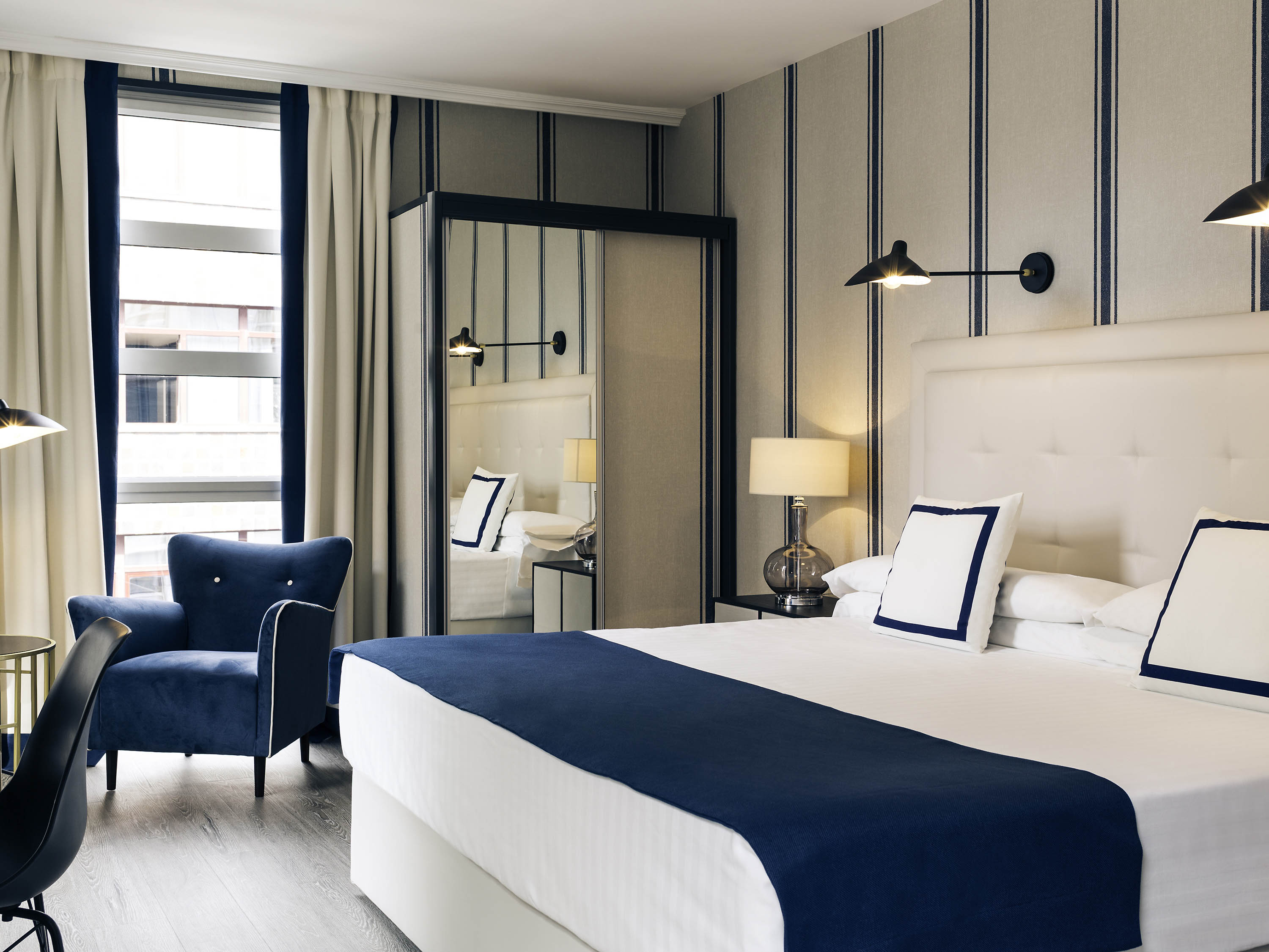 Double King Size Bed