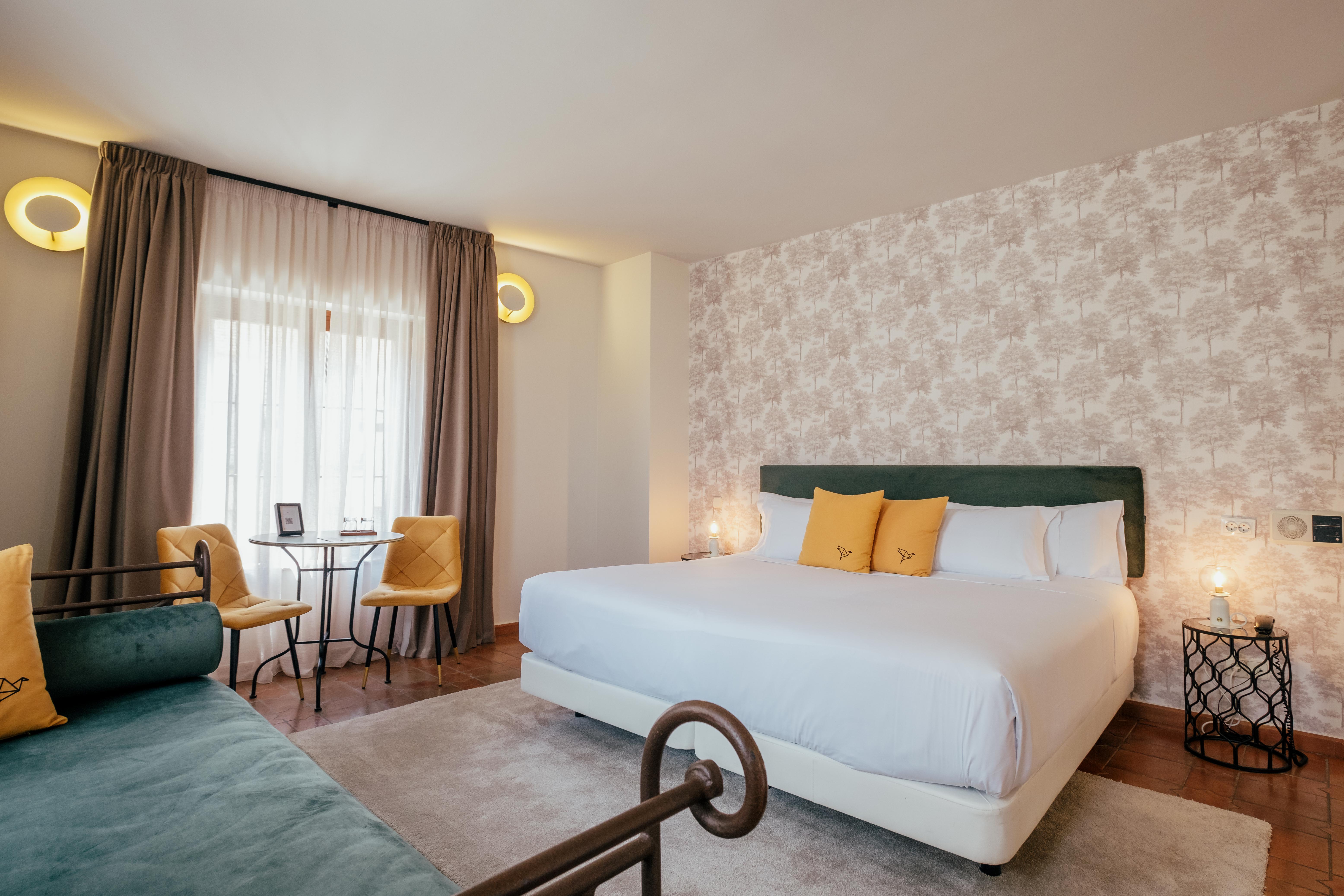 Double or Twin Superior