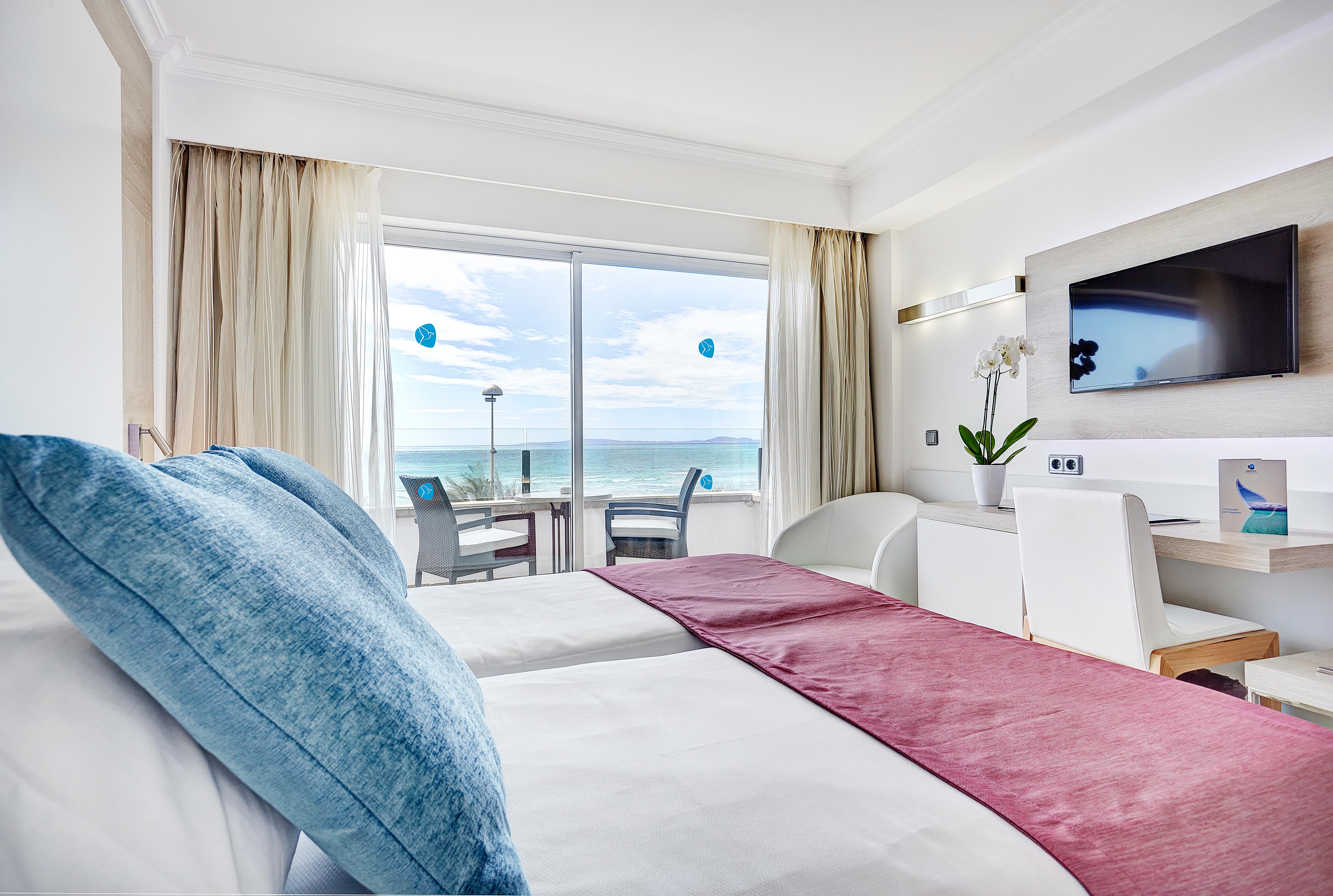 Double or Twin Sea View