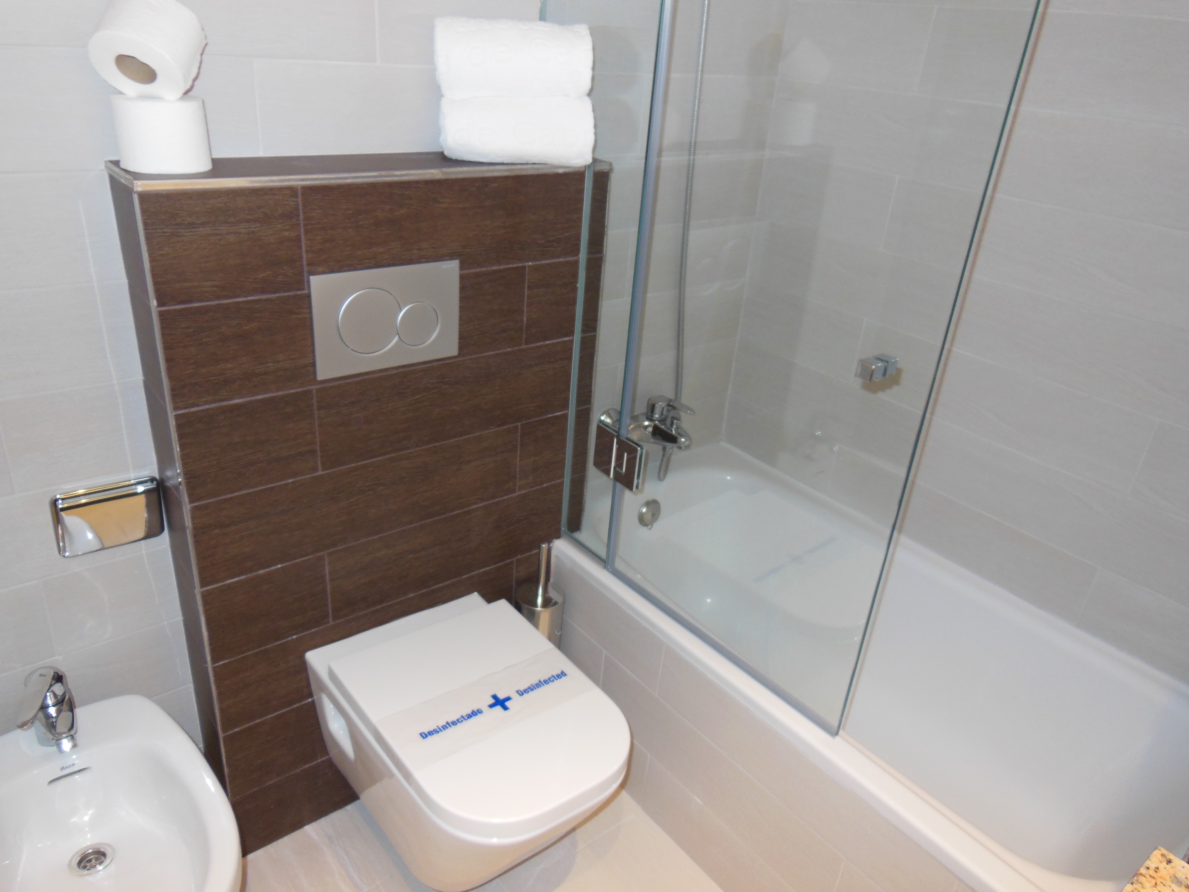 Double or Twin Standard