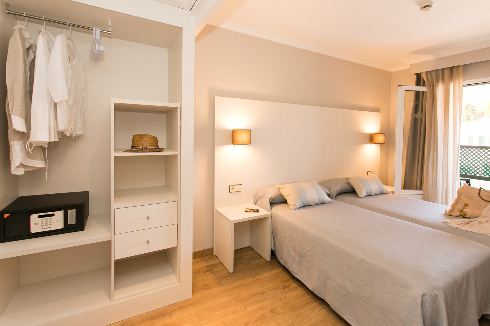 Apartment Capacity 6