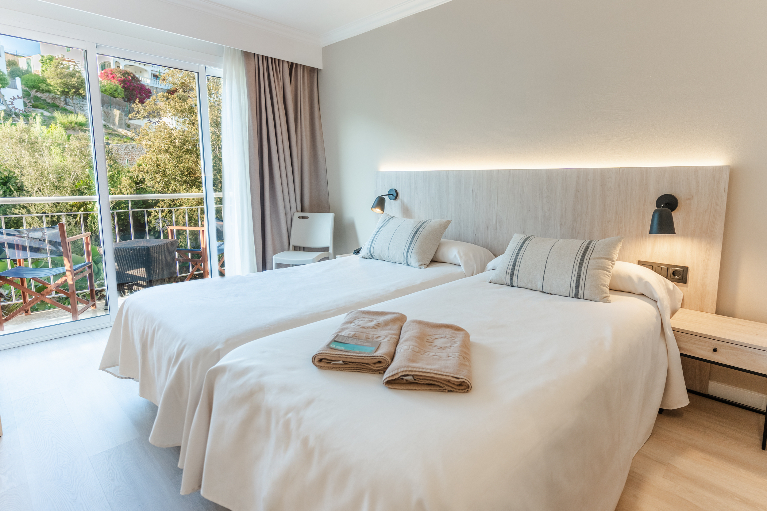 Double or Twin with Balcony