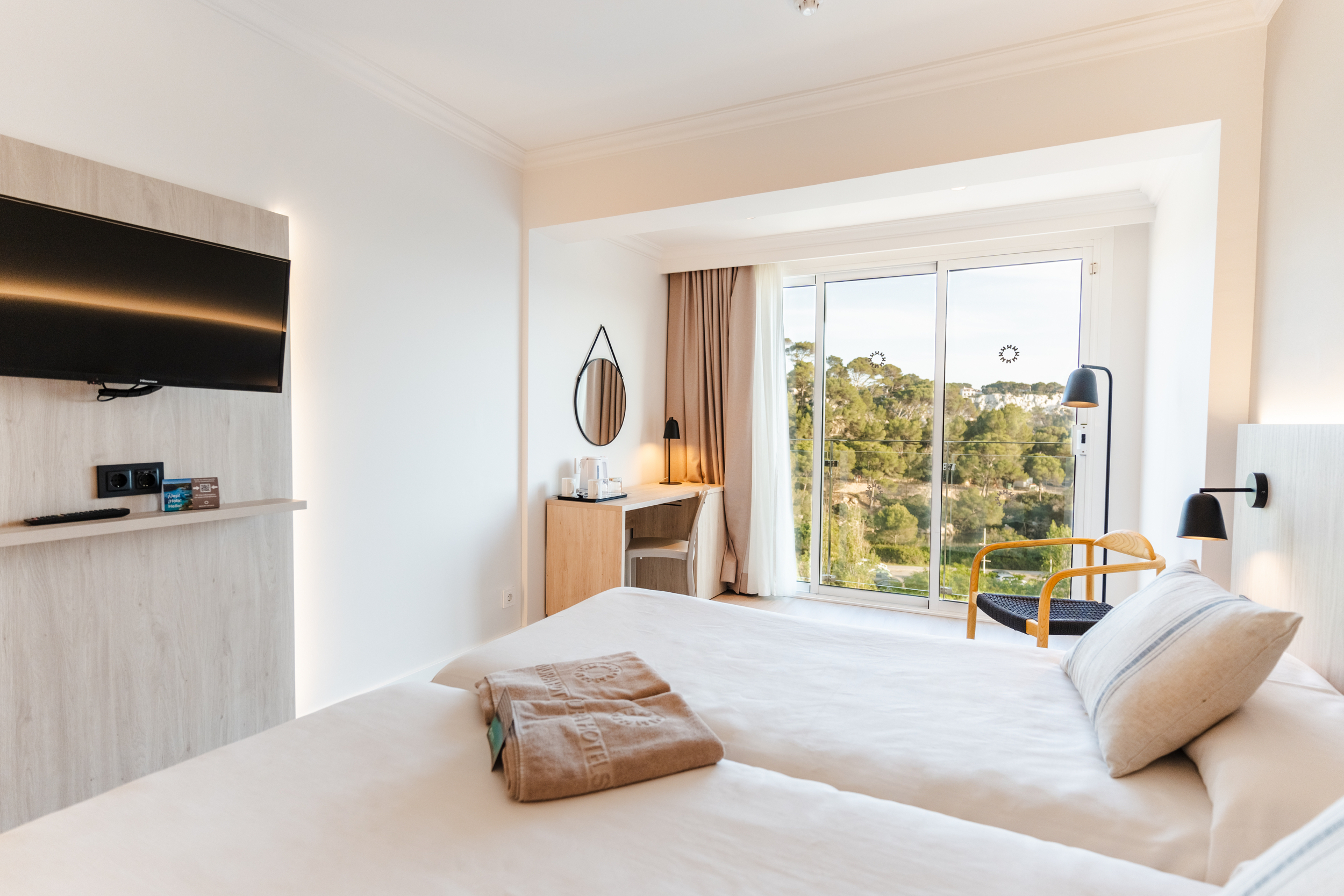 Double or Twin Sea View