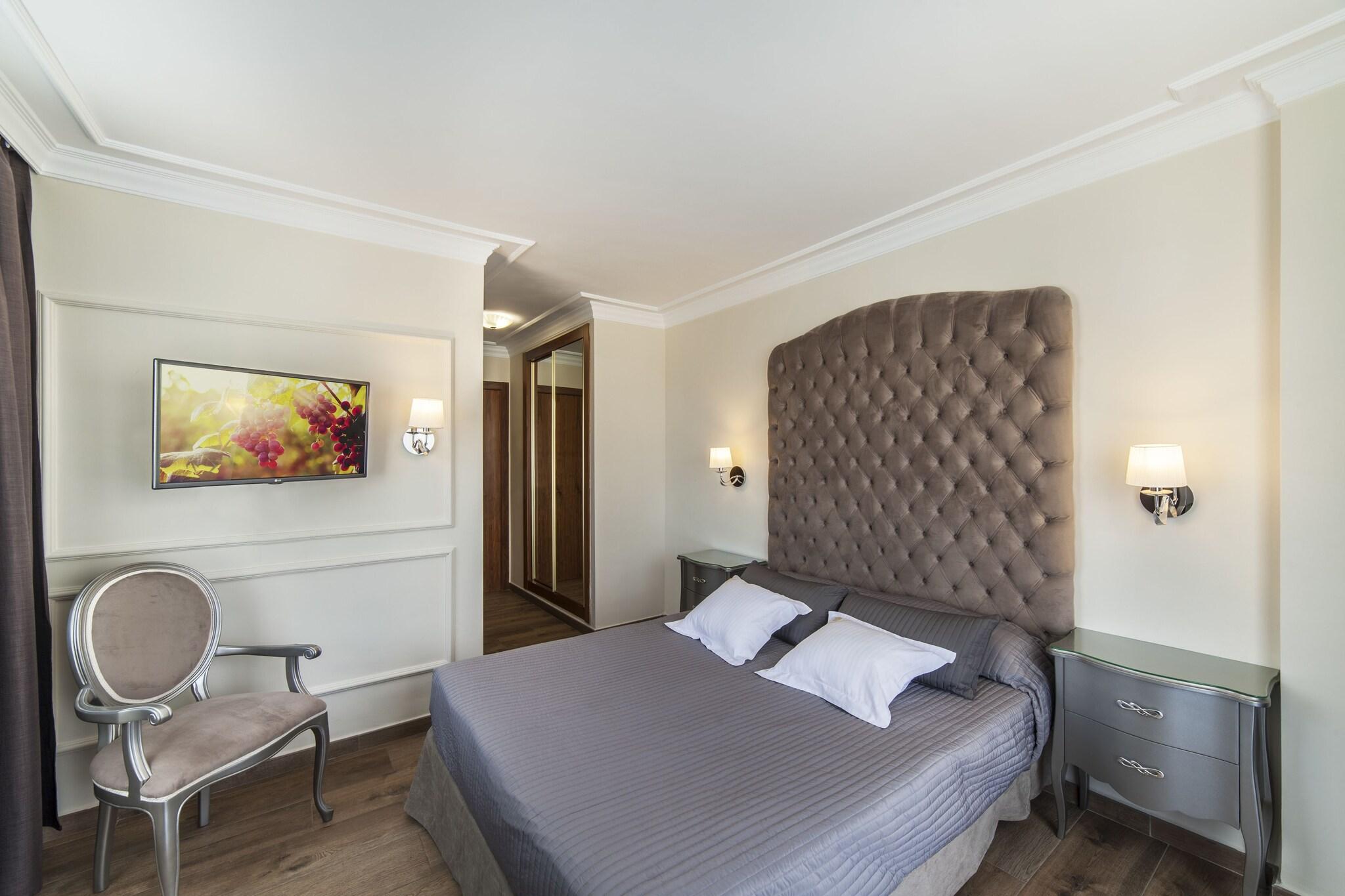 Double or Twin Pool View