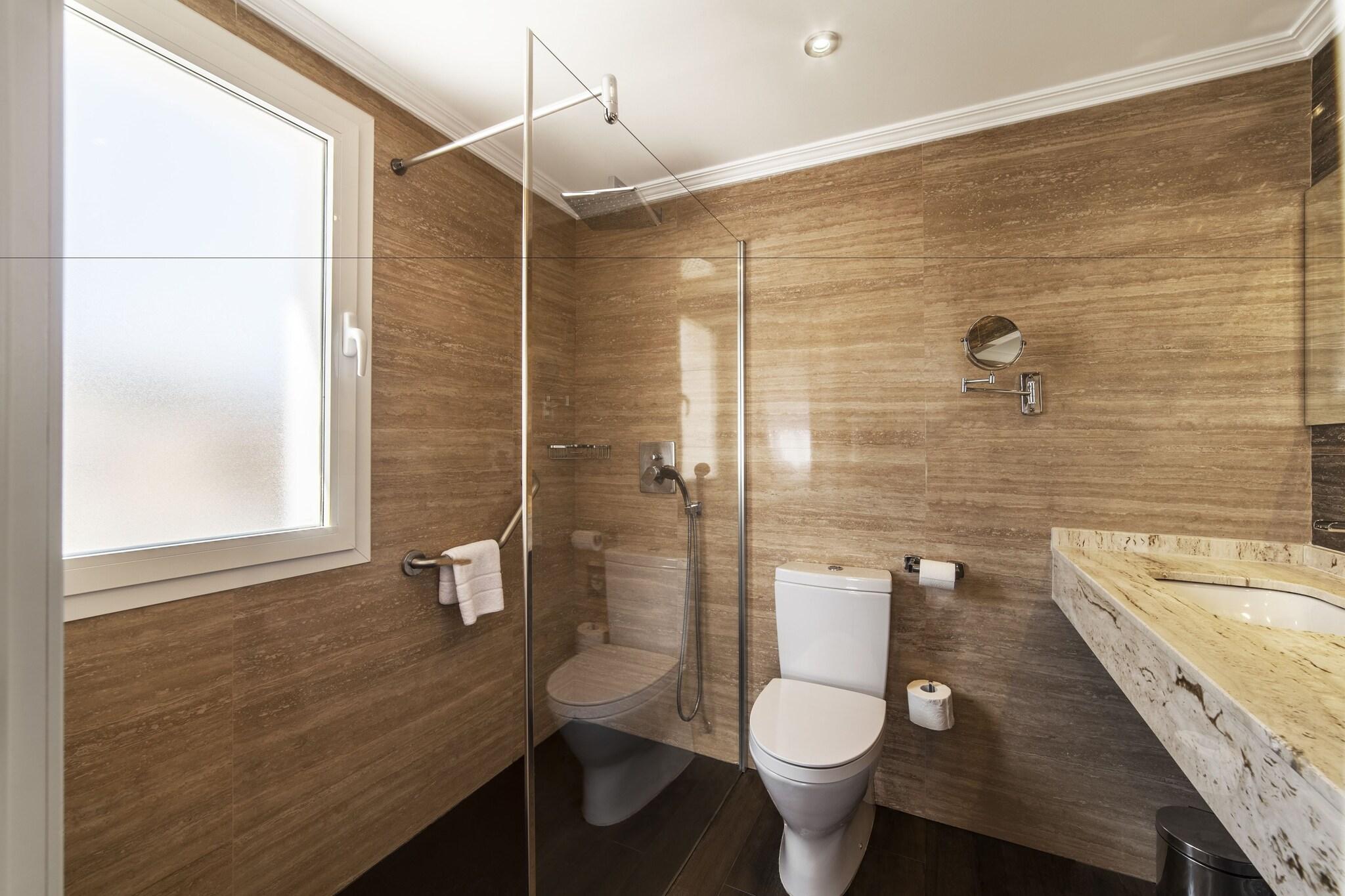 Double or Twin Pool View