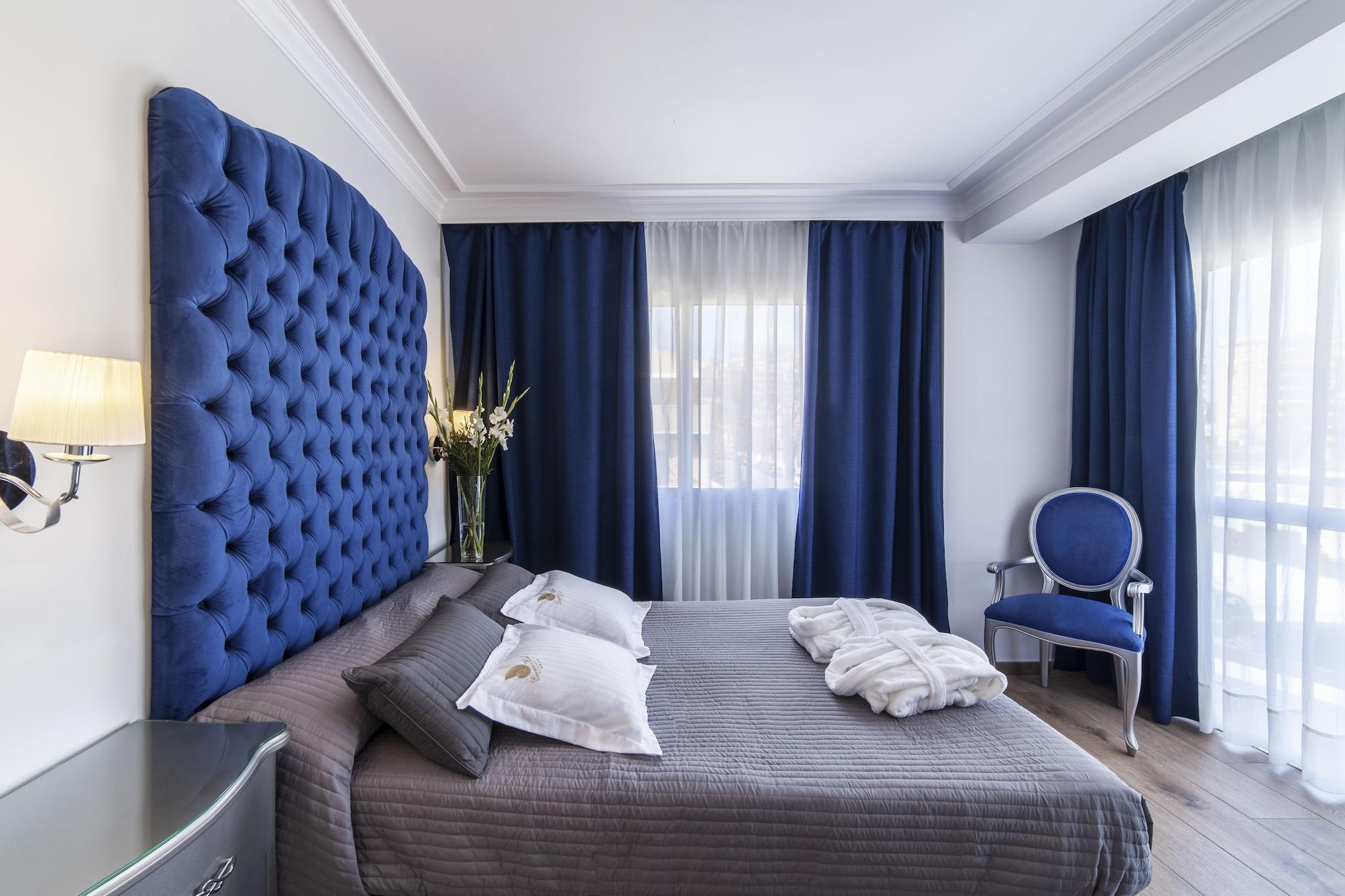 Double or Twin Pool View