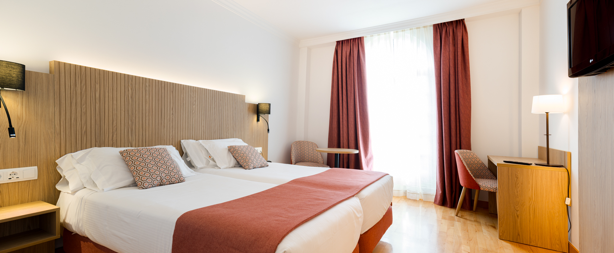 Double or Twin Standard