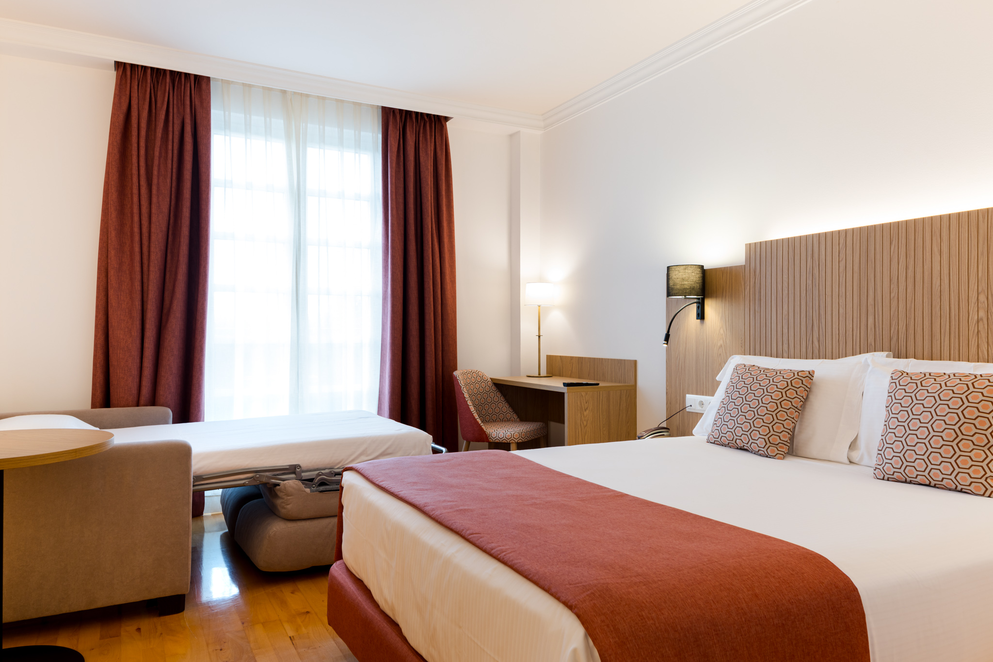 Double or Twin Standard