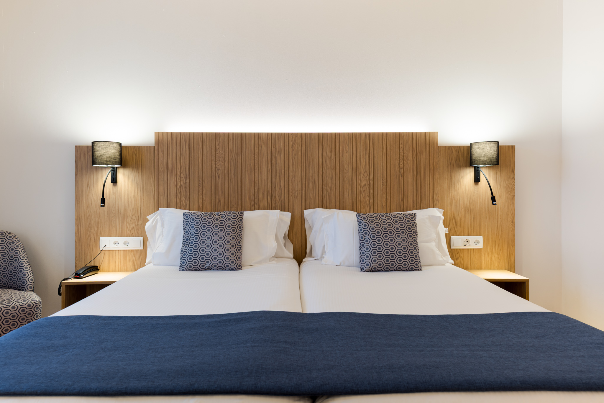 Double or Twin Standard