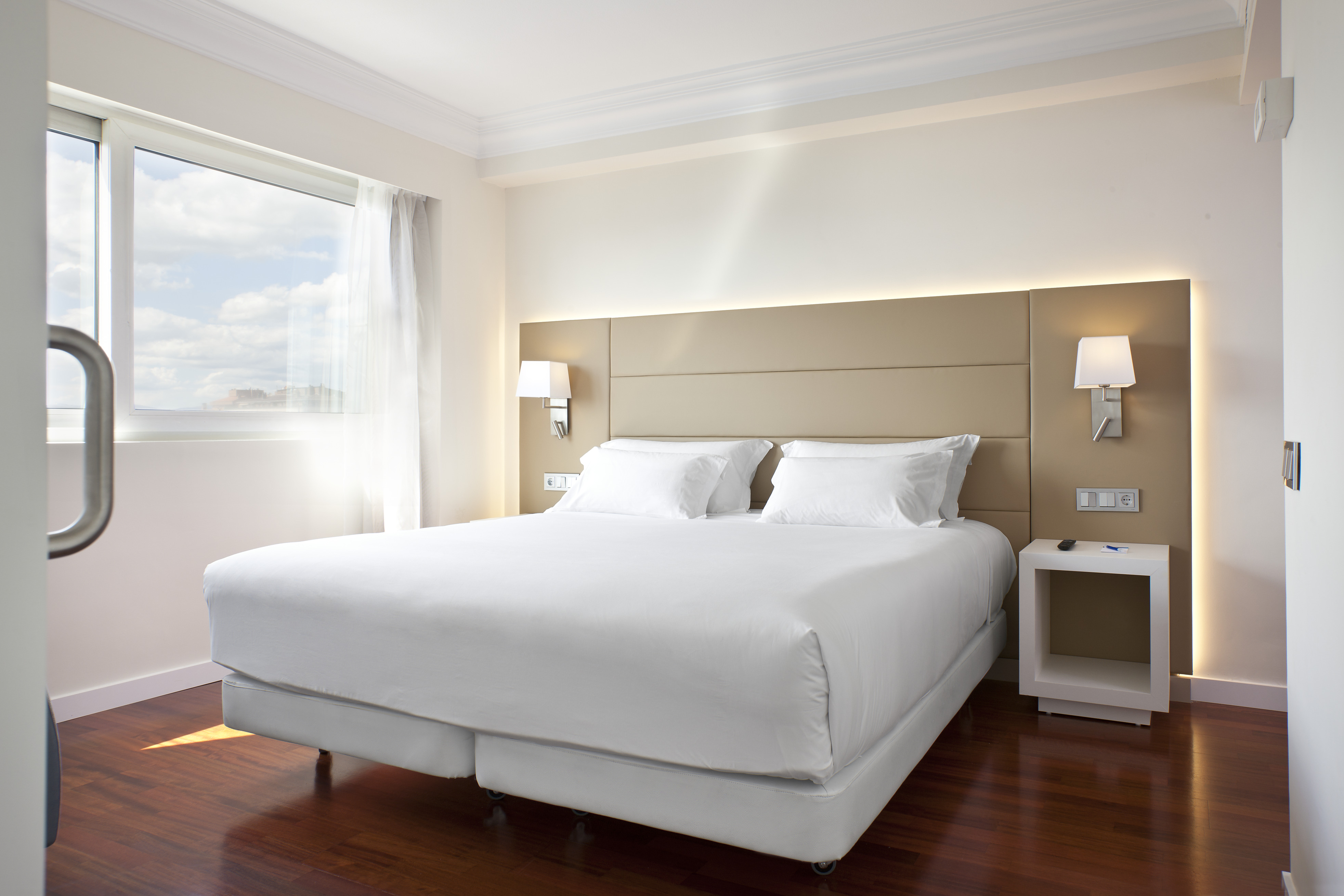 Family Room Capacity 3