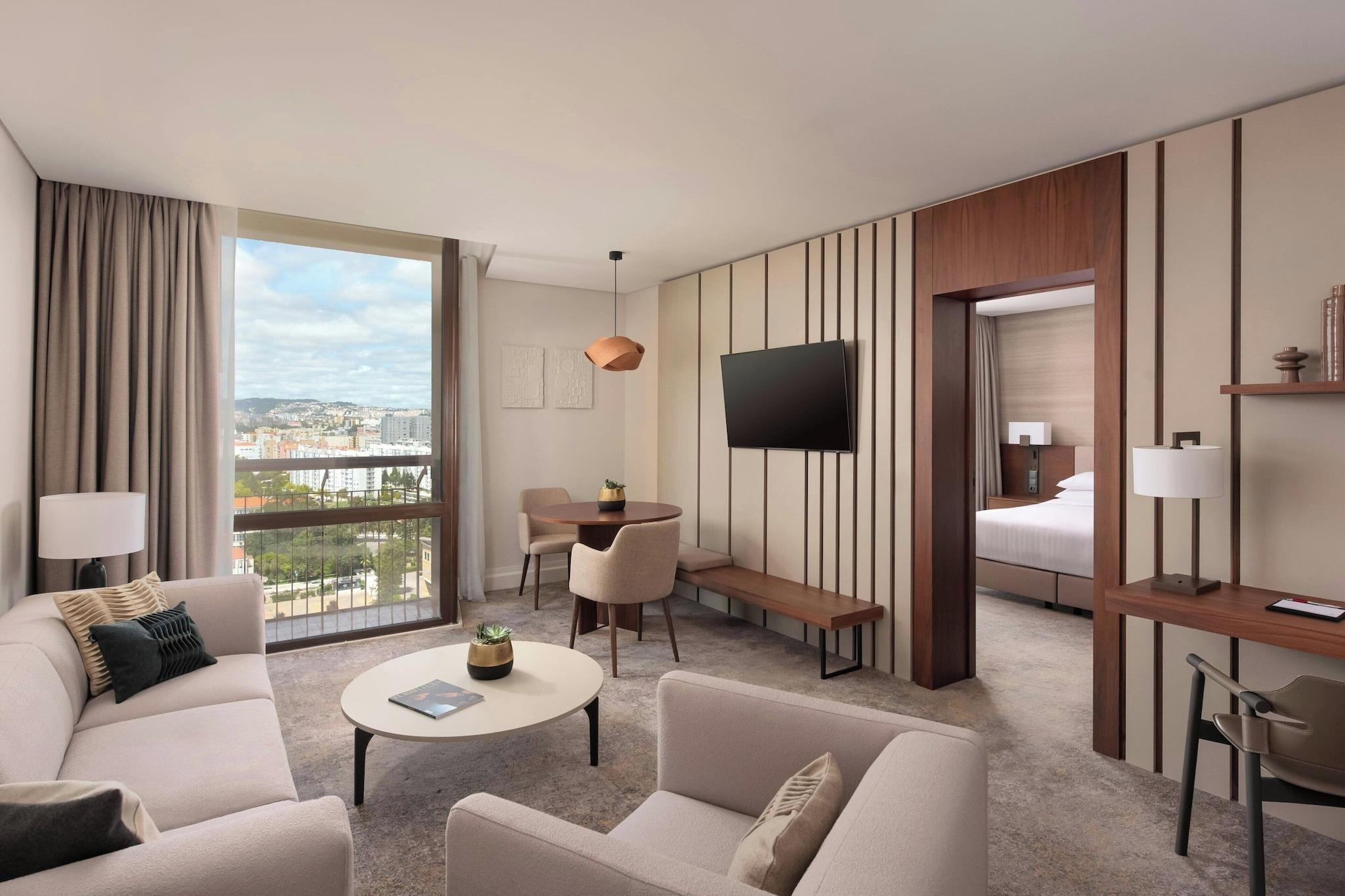 Junior Suite King Size Bed