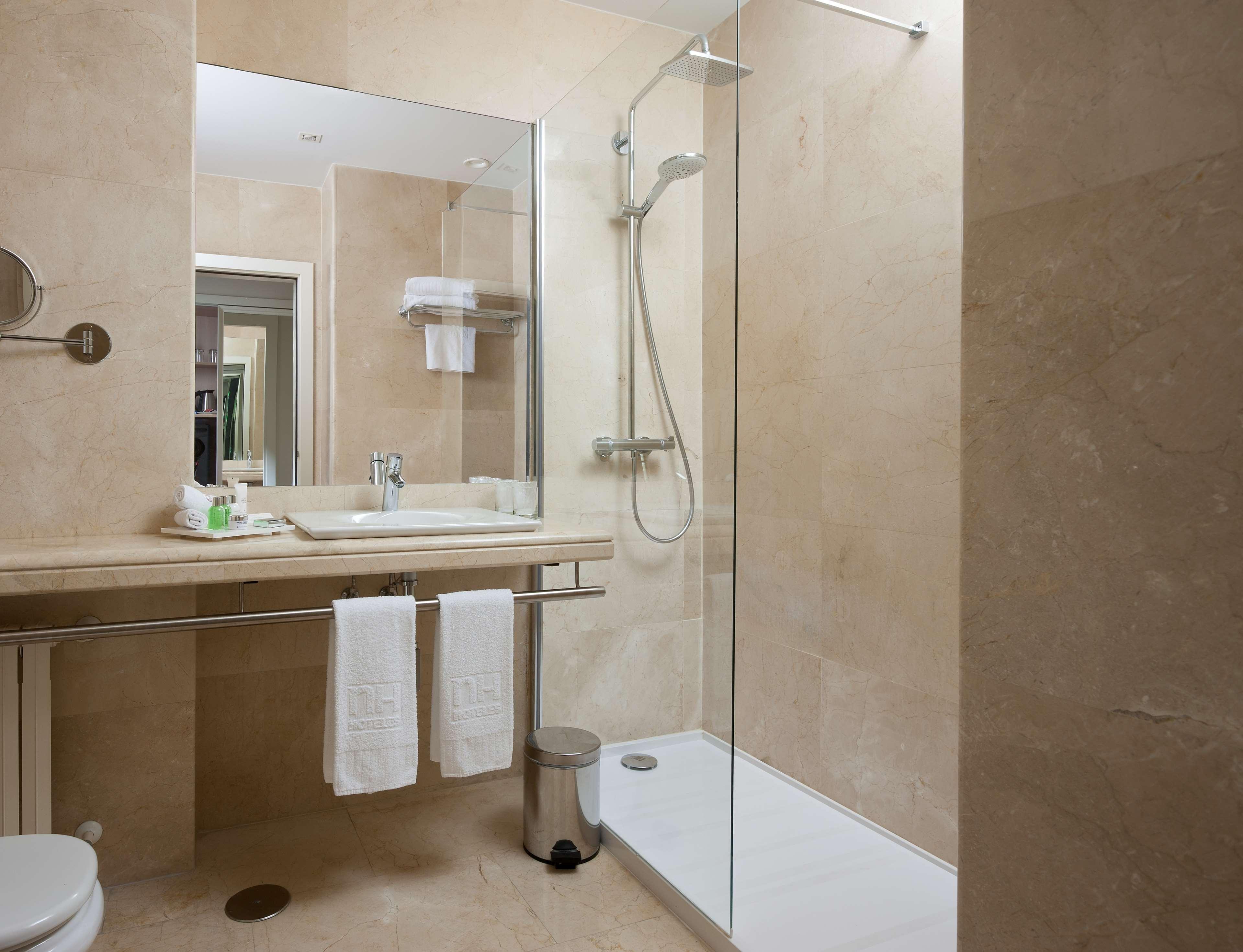 Double Superior with Views