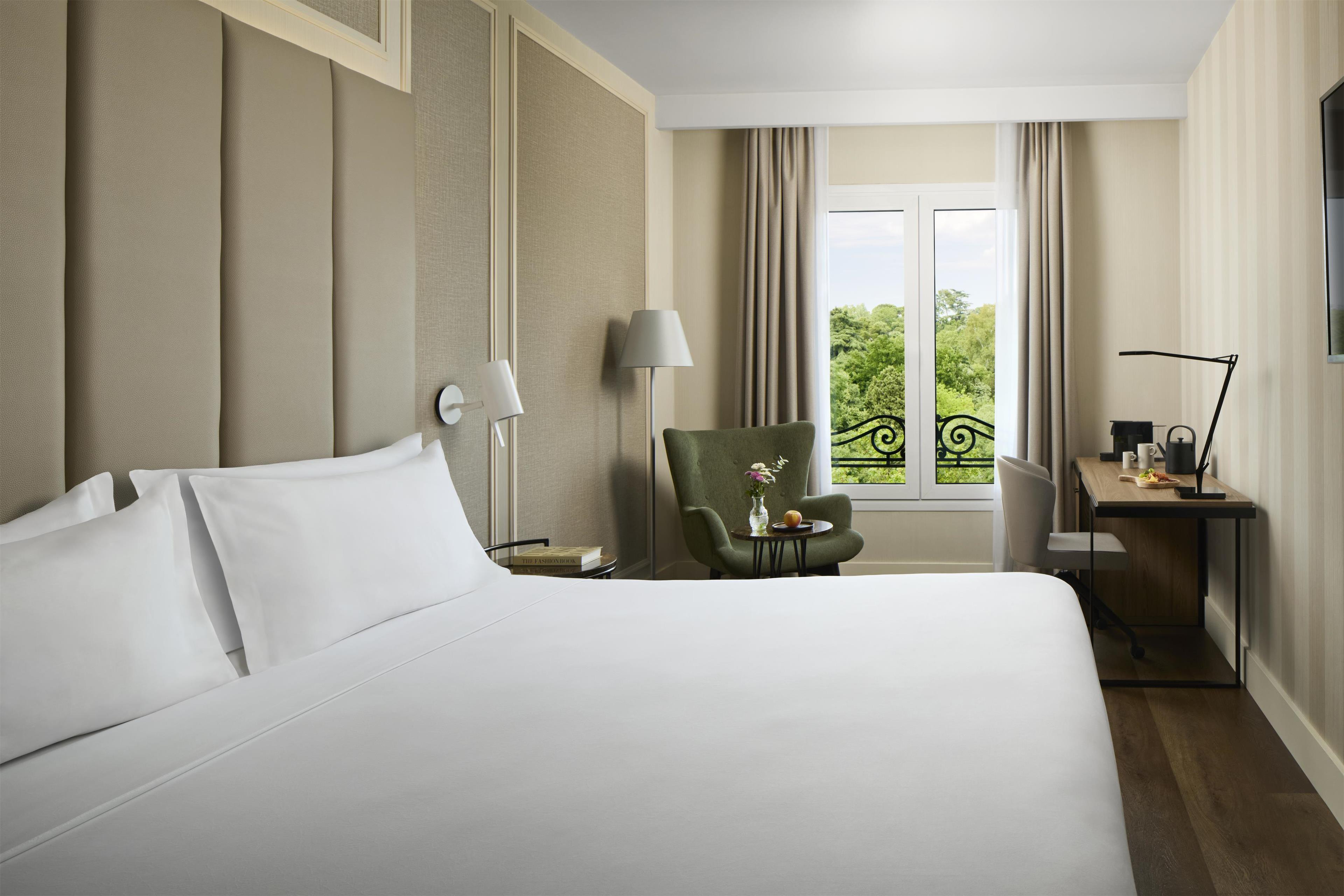 Double Superior with Views