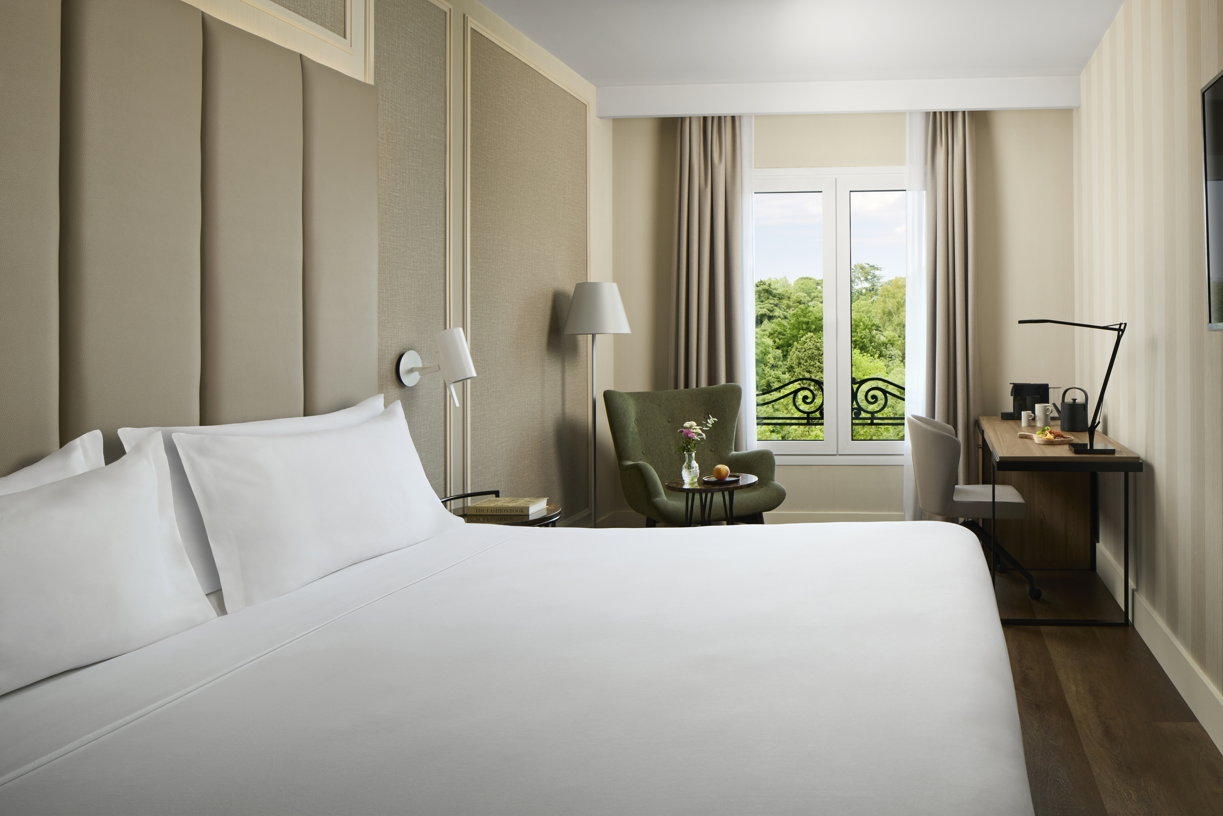 Double Superior with Views