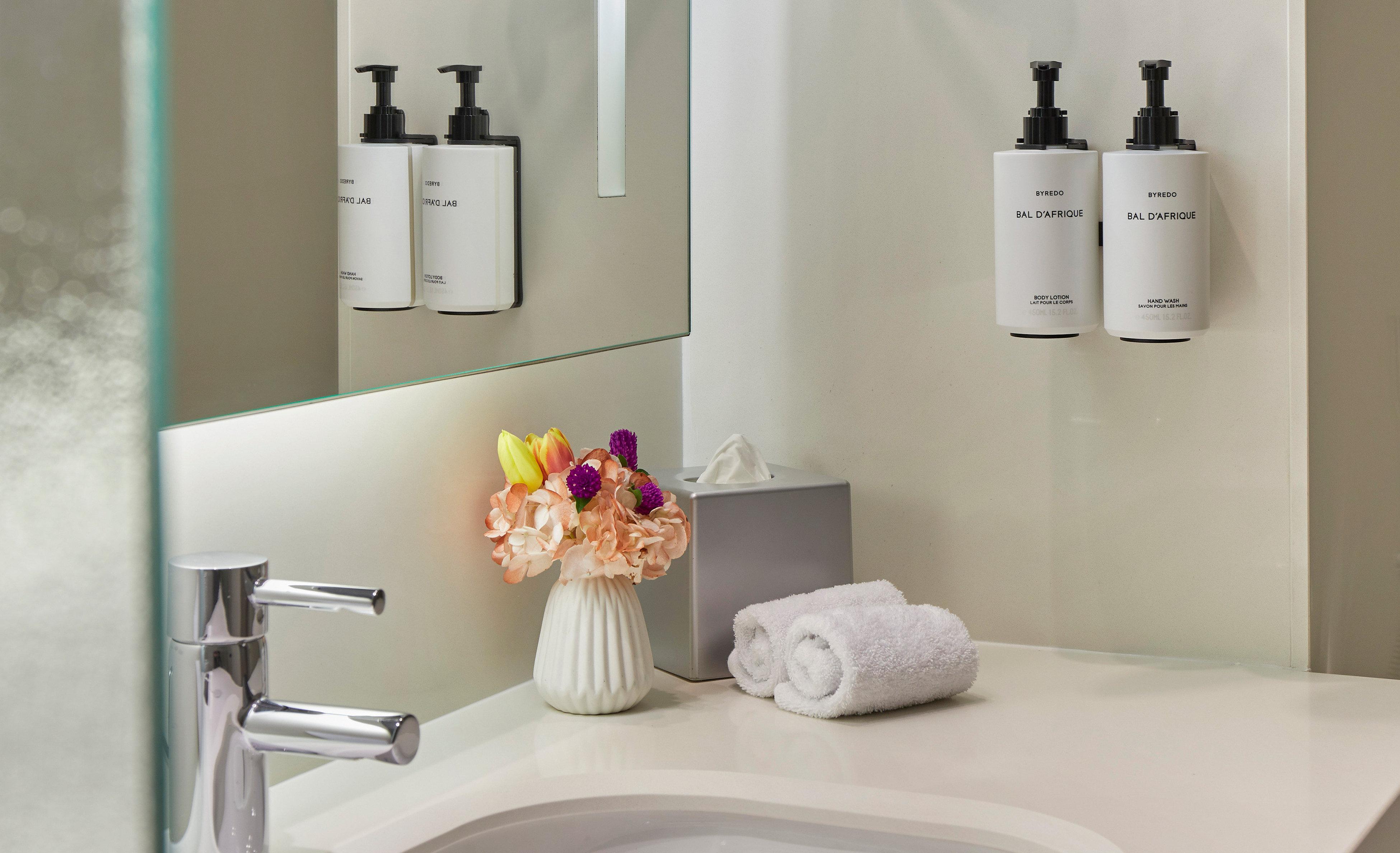 Twin Classic City View